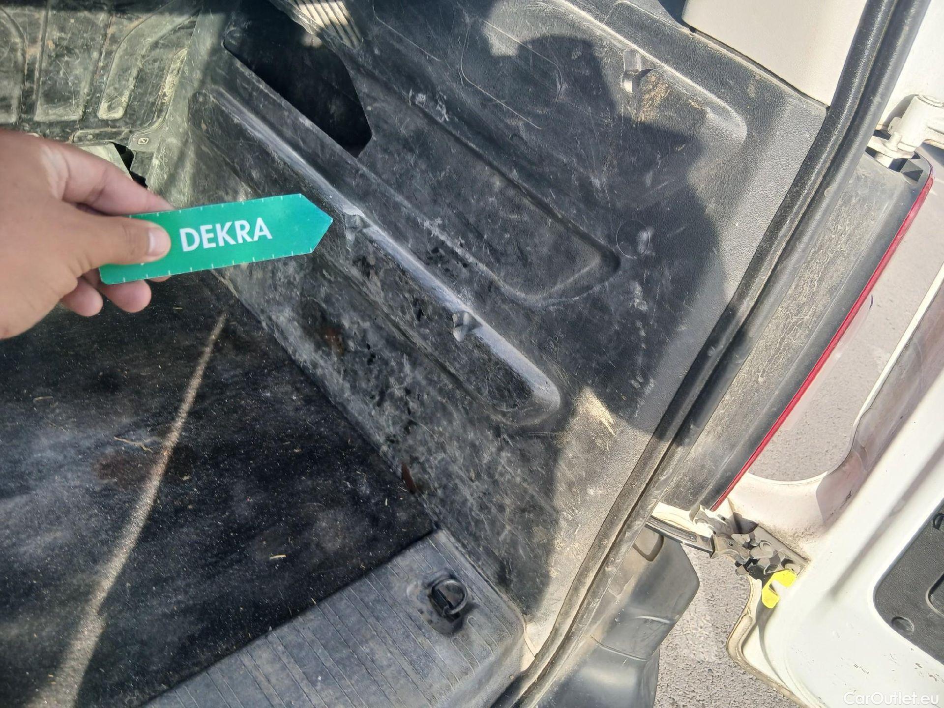  Citroen  Berlingo CITROEN  / 2018 / 4P / combi Talla M BlueHDi 100 S&S LIVE (AC) #6