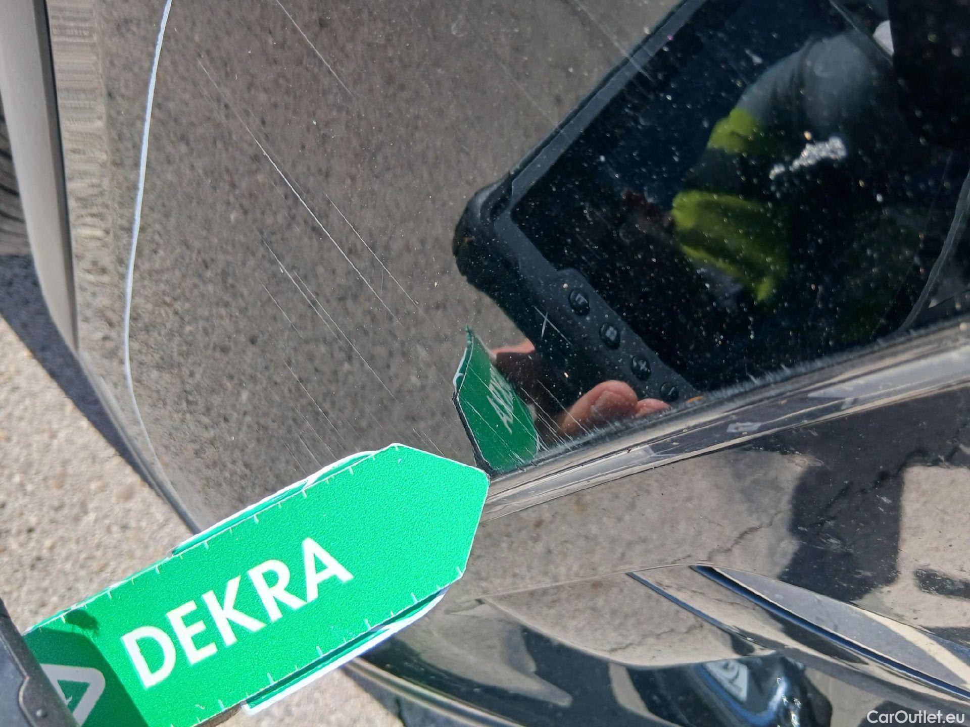  DS  DS7 DS DS 7 Crossback / 2017 / 5P / todoterreno BlueHDi DE 96kW (130CV) BE CHIC #11