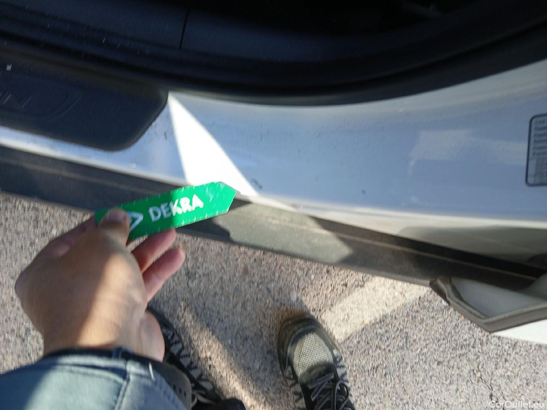  Hyundai  Tucson HYUNDAI  / 2018 / 5P / todoterreno 1.6 CRDI 85kW (116CV) 48V SLE 4X2(SP)(SL) #2