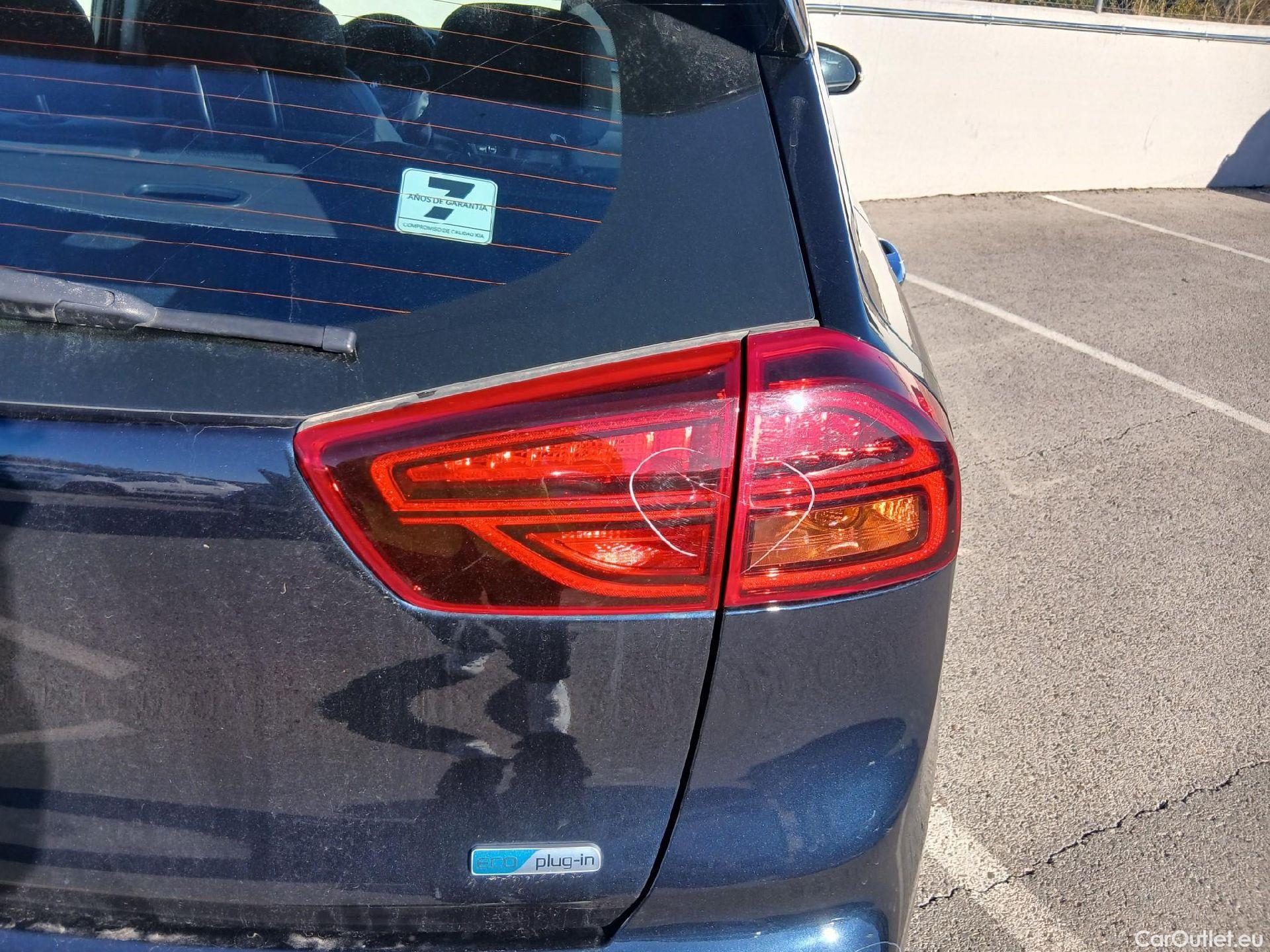  KIA  Niro KIA  1.6 GDi PHEV 104kW (141CV) Drive (AC) #33