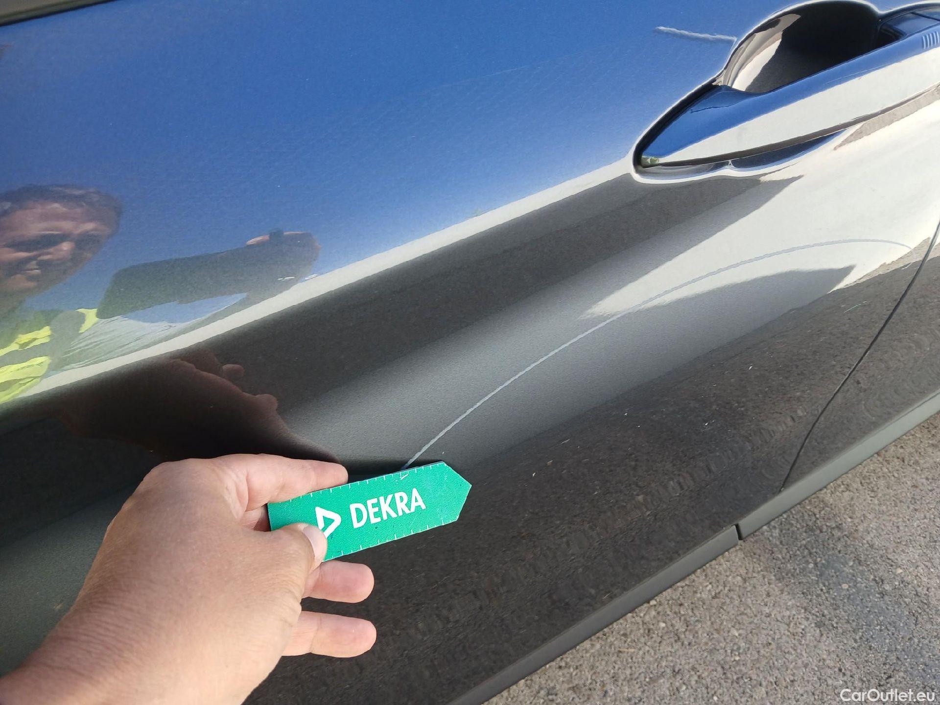  Bmw  X1 BMW  sDrive18i #19