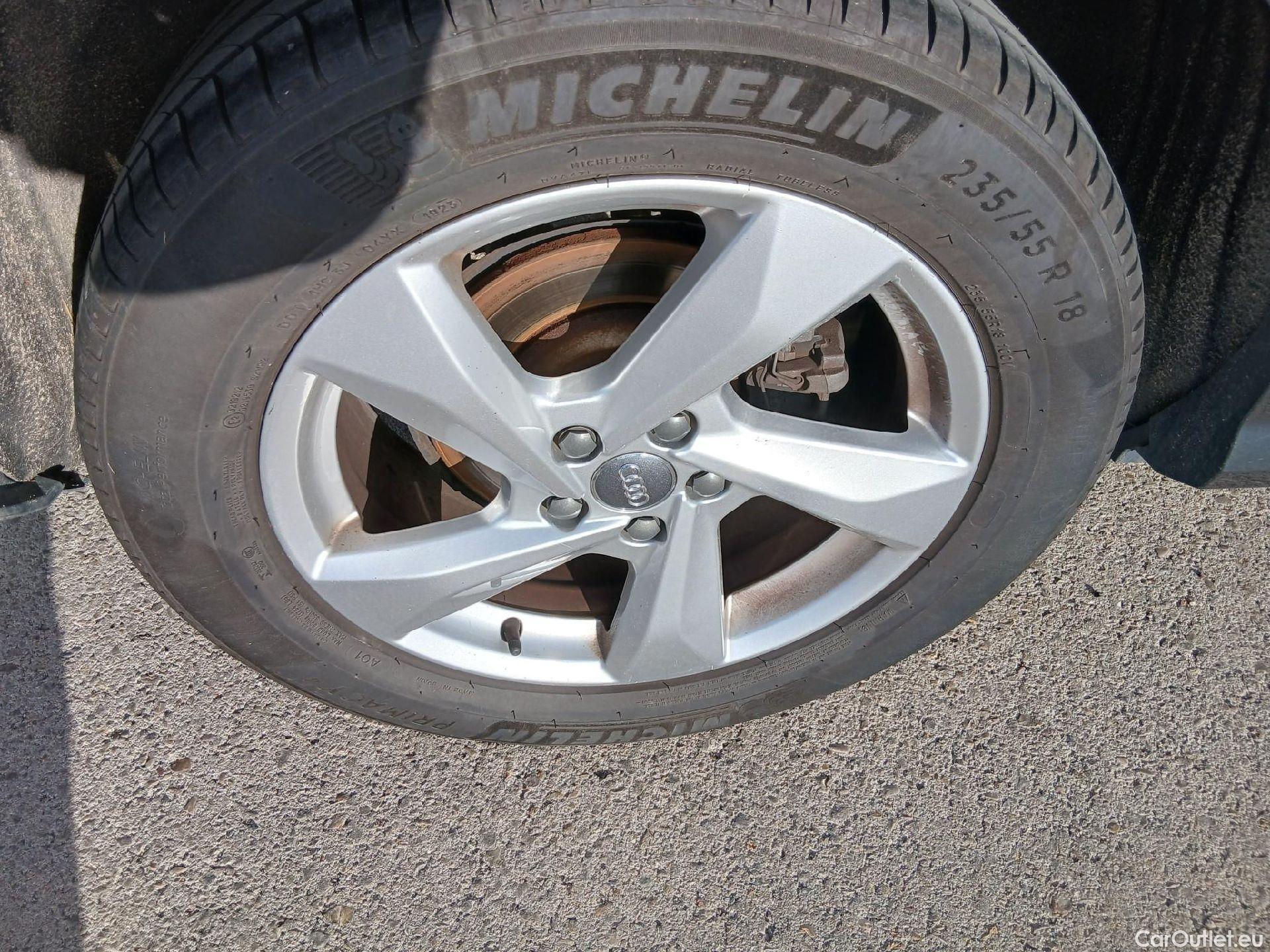  Audi  Q3 AUDI  / 2018 / 5P / todoterreno Advanced 35 TDI 110kW (150CV) S tronic #6