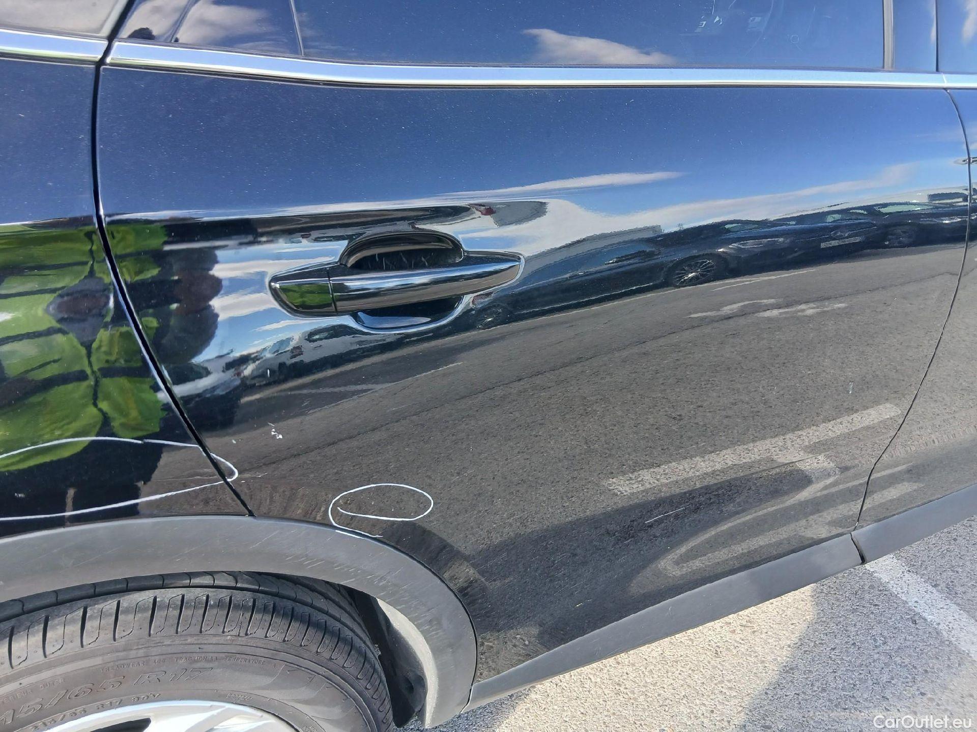  DS  DS7 DS DS 7 Crossback / 2017 / 5P / todoterreno BlueHDi DE 96kW (130CV) BE CHIC #34