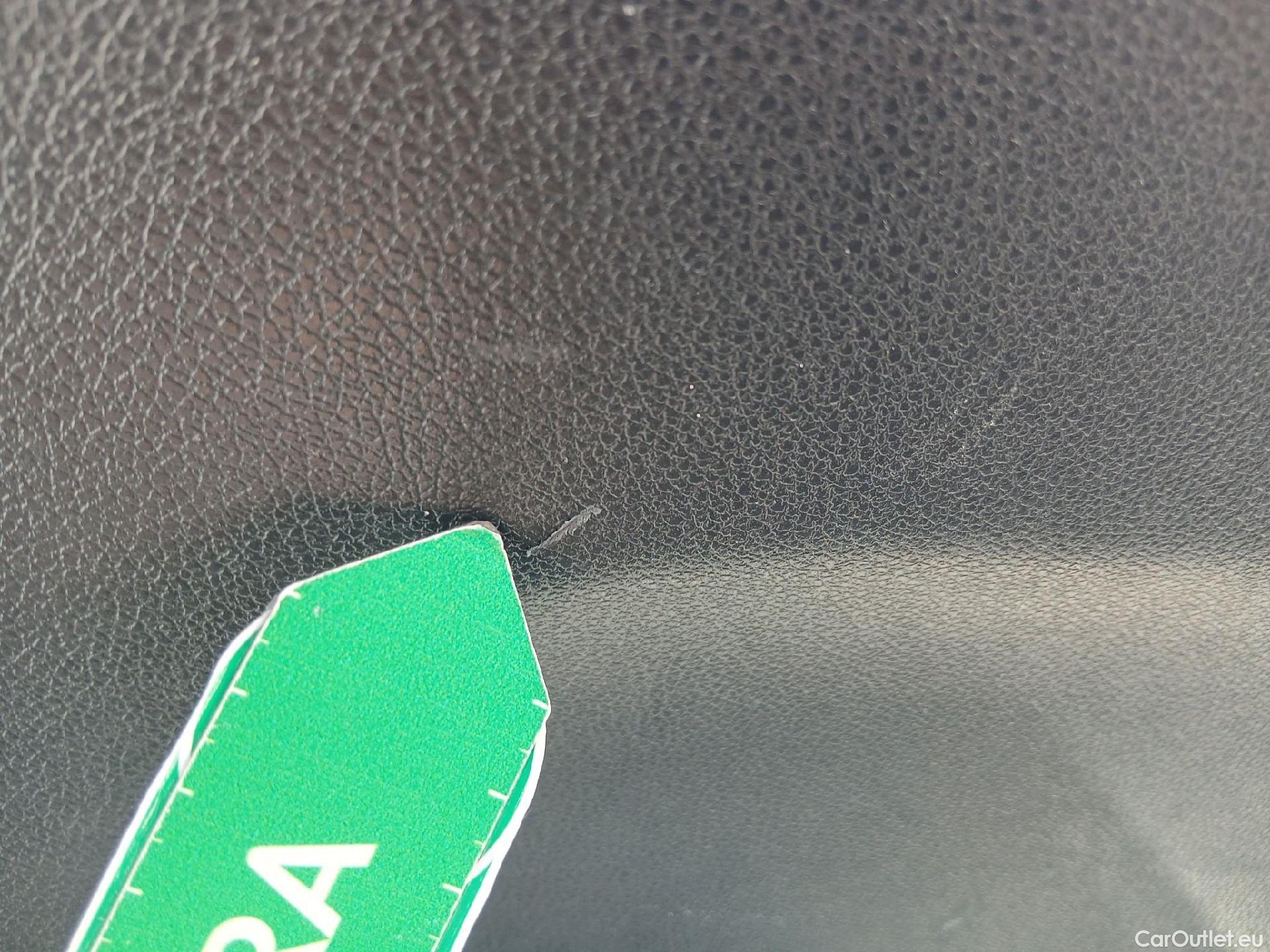  KIA  Niro KIA  1.6 GDi PHEV 104kW (141CV) Drive (AC) #6