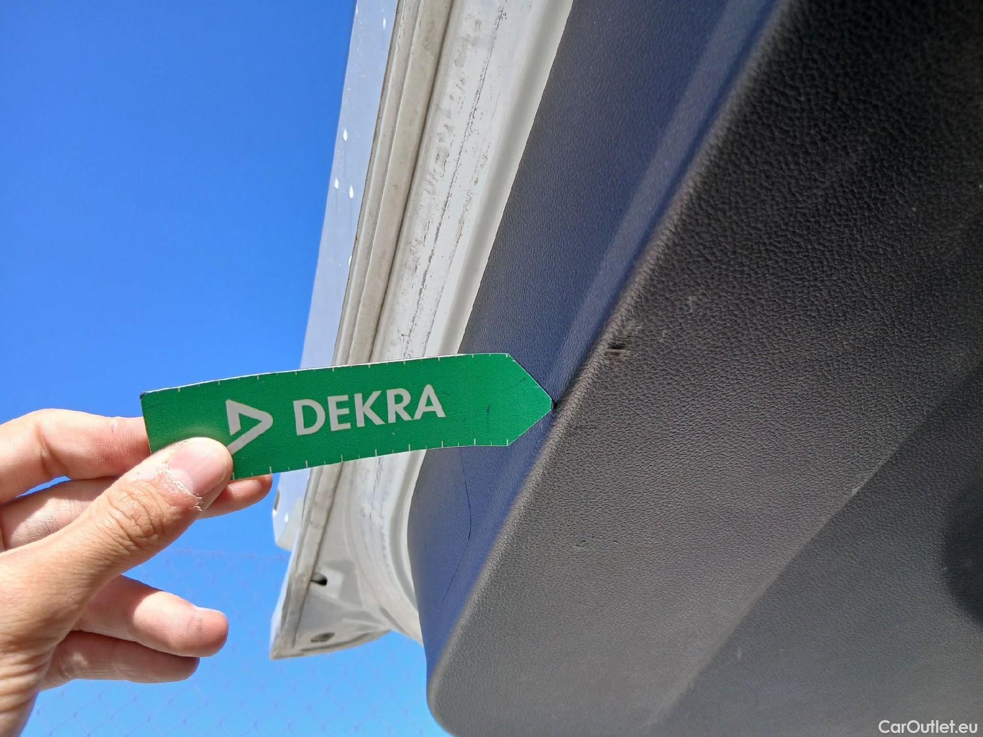  Ford  Kuga FORD  / 2016 / 5P / todoterreno 1.5 EcoBoost 88kW 4x2 Trend+ (CX) #36