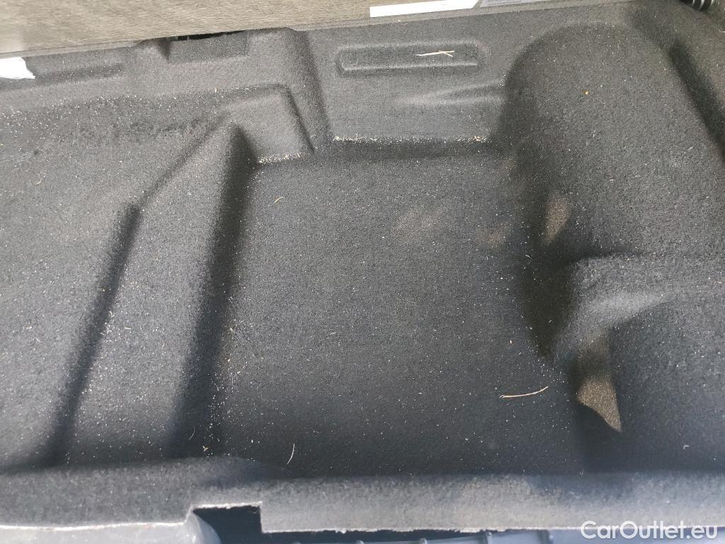 Volvo  XC90 VOLVO  / 2014 / 5P / todoterreno 2.0 T8 AWD Momentum Auto #13