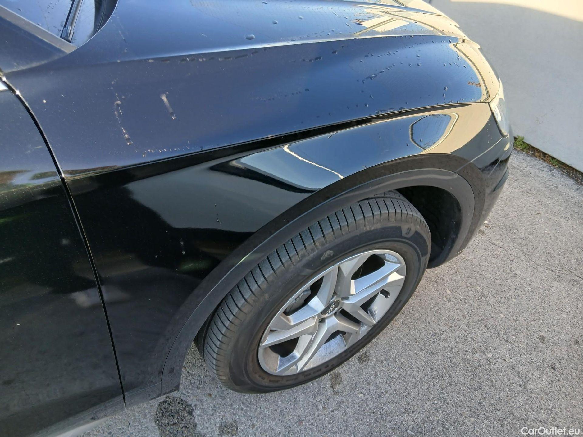  Audi  Q5 AUDI  / 2016 / 5P / todoterreno Design 35 TDI 120kW quattro S tronic #47