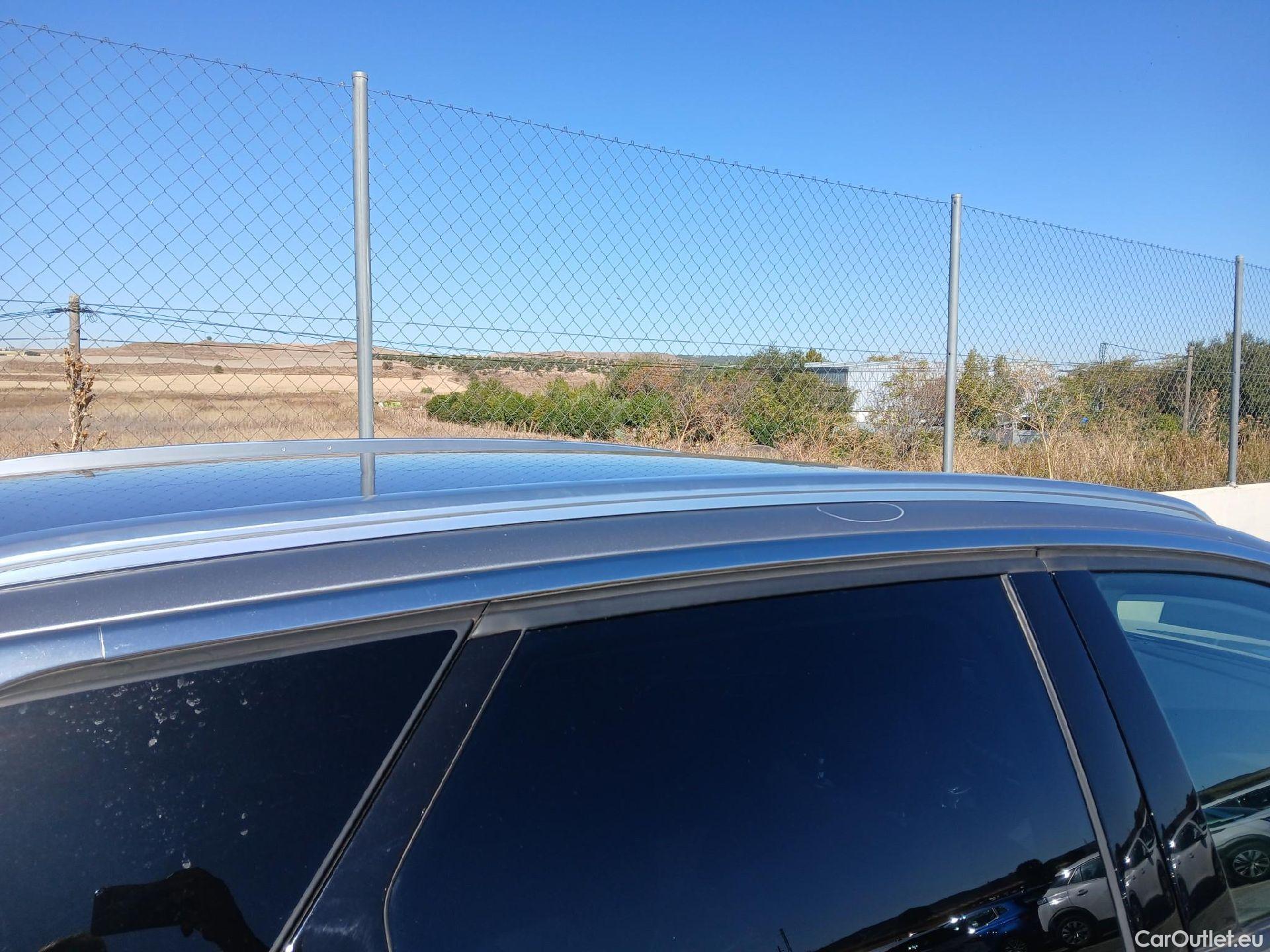  Peugeot  3008 PEUGEOT  / 2016 / 5P / todoterreno 1.5 BlueHDi 96kW (130CV) S&S Style #30