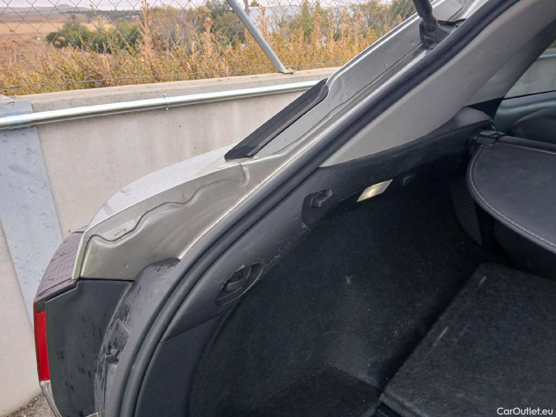  Lexus  RX LEXUS  / 2019 / 5P / todoterreno 450h Business #4