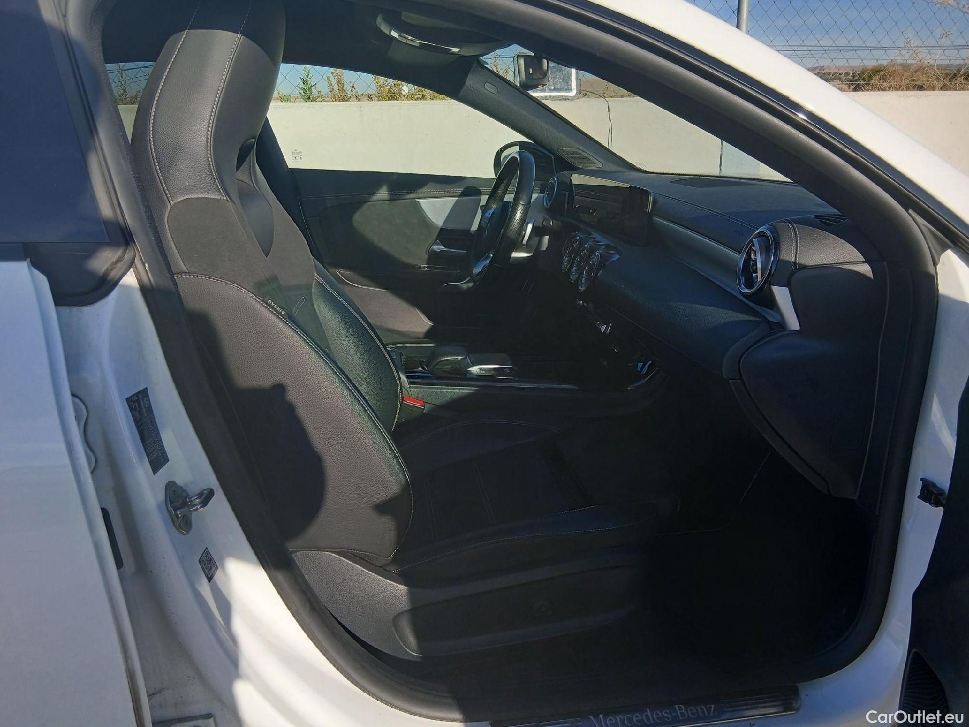 Mercedes  CLA-Klasse Clase CLA CLA 200 d (118.612)AMG AMG Line 150CV AT8 E6d #6