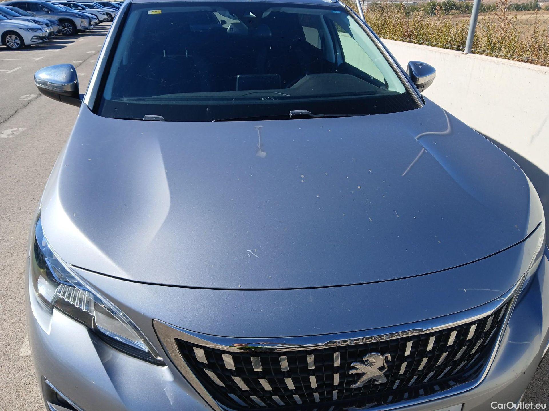  Peugeot  3008 PEUGEOT  / 2016 / 5P / todoterreno 1.5 BlueHDi 96kW (130CV) S&S Style #10