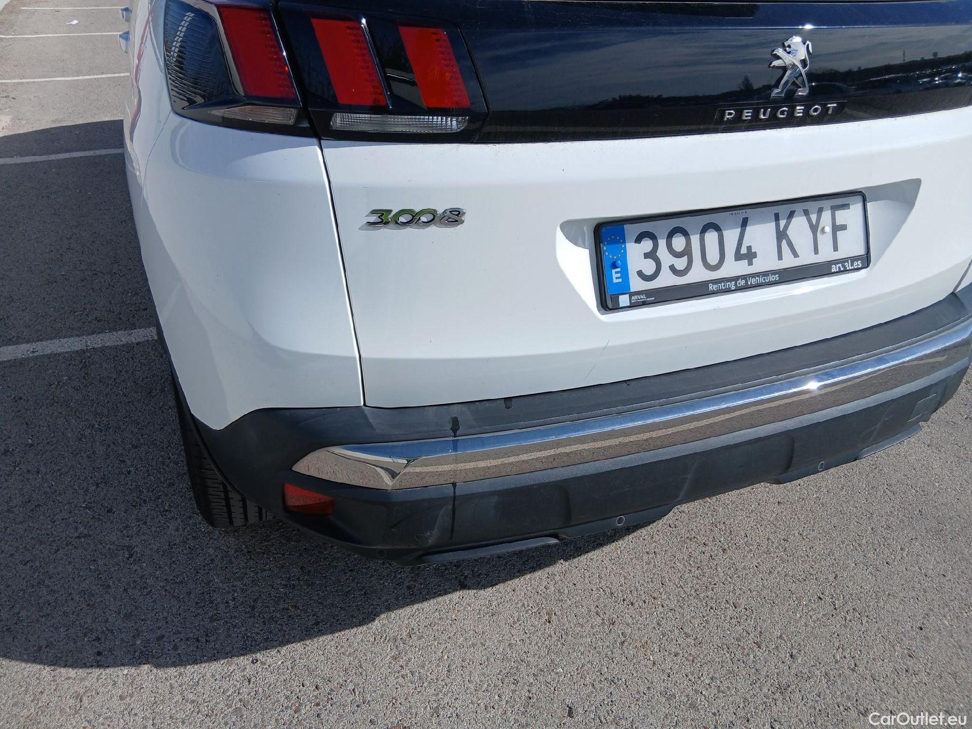  Peugeot  3008 PEUGEOT  / 2016 / 5P / todoterreno 1.5L BlueHDi 96kW (130CV) S&S Active (AC2) #23