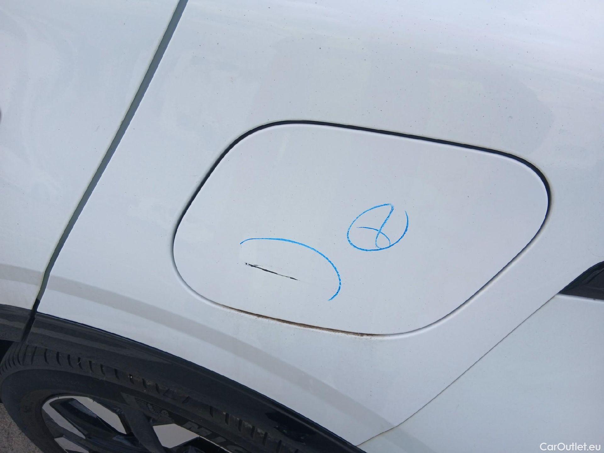  KIA  Sportage KIA  / 2022 / 5P / todoterreno 1.6 T-GDi PHEV 198kW (265CV) Tech 4X4 #15