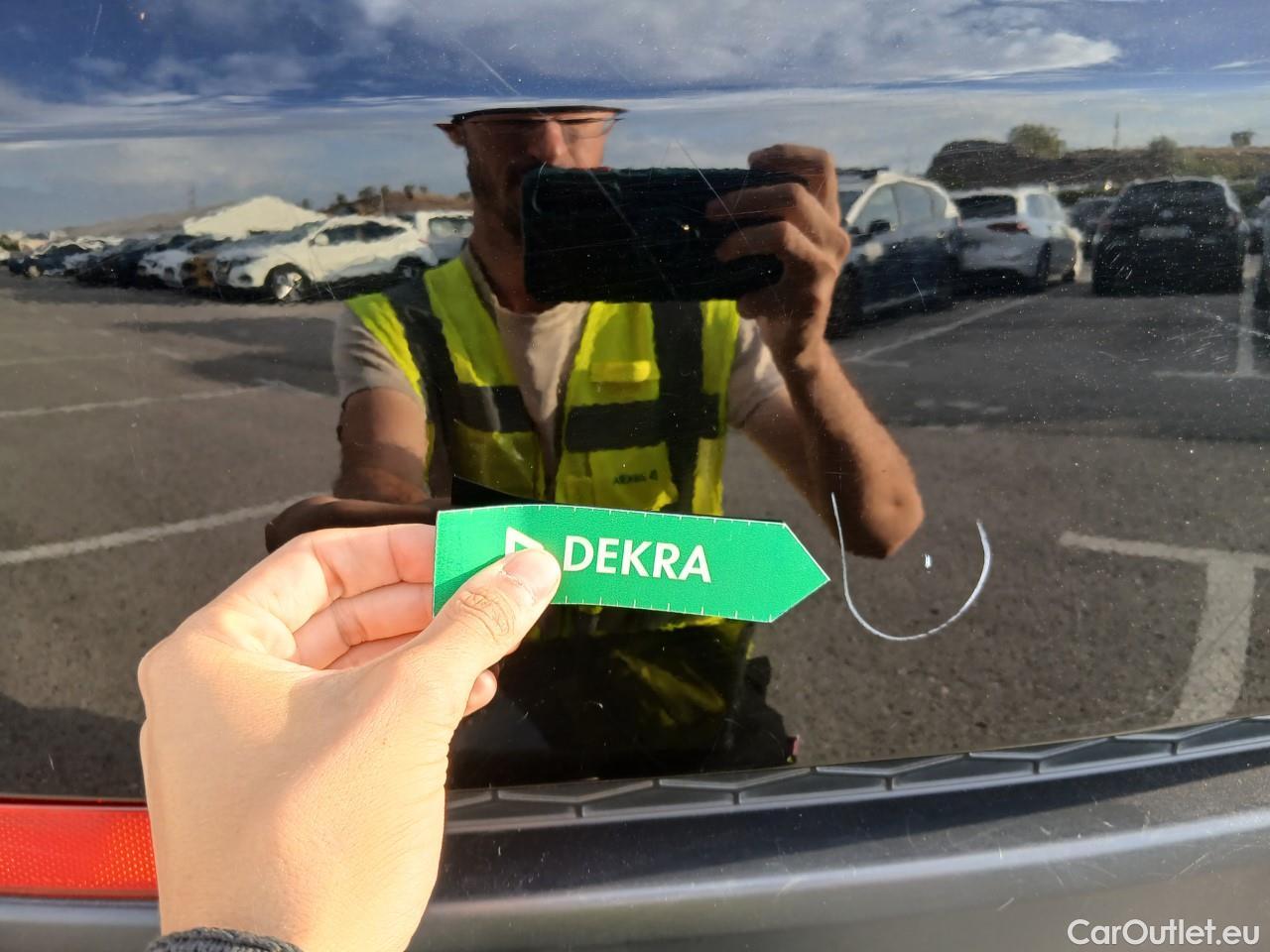  Land Rover  Discovery LAND ROVER  Sport / 2019 / 5P / todoterreno 2.0D I4- 150 PS AWD MHEV AT Standard #16