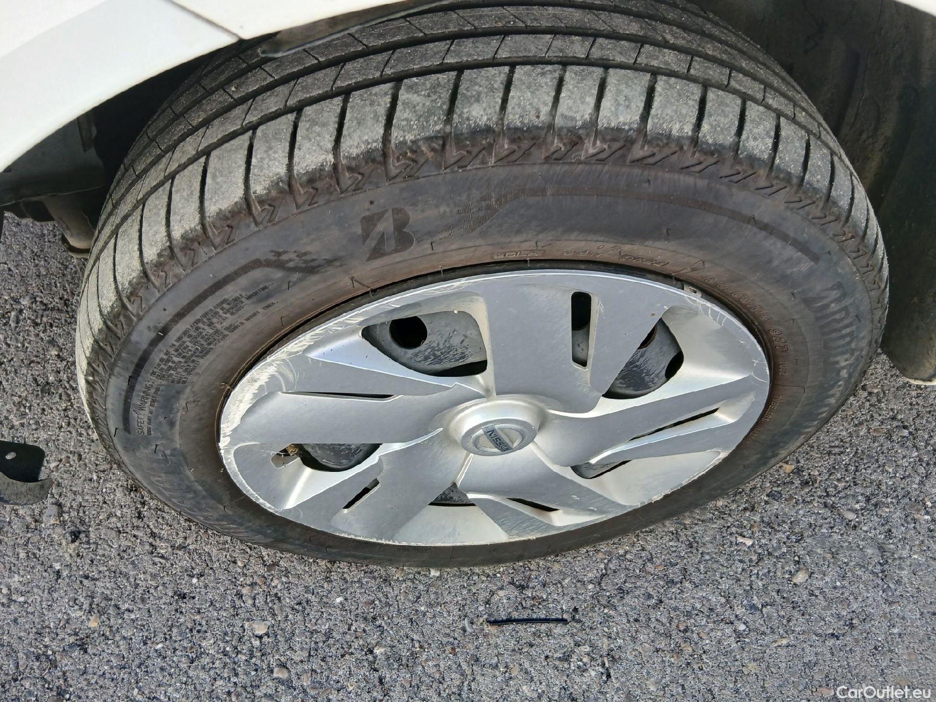  Nissan  NV200 NISSAN e- / 2009 / 4P / furgón Furgón 4p 40 kWh PROFESIONAL #9