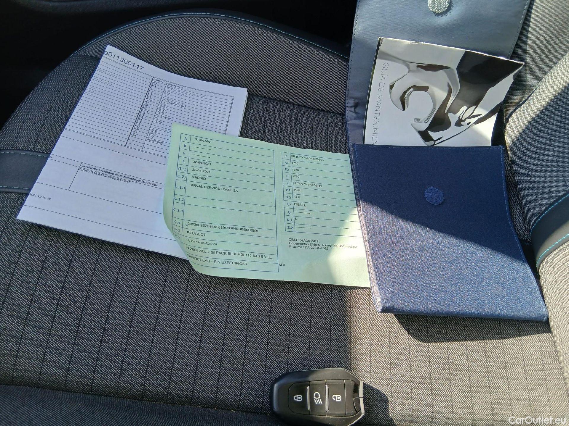  Peugeot  2008 PEUGEOT  / 2019 / 5P / todoterreno Allure Pack BlueHDI 81kW (110CV) (AC) #1