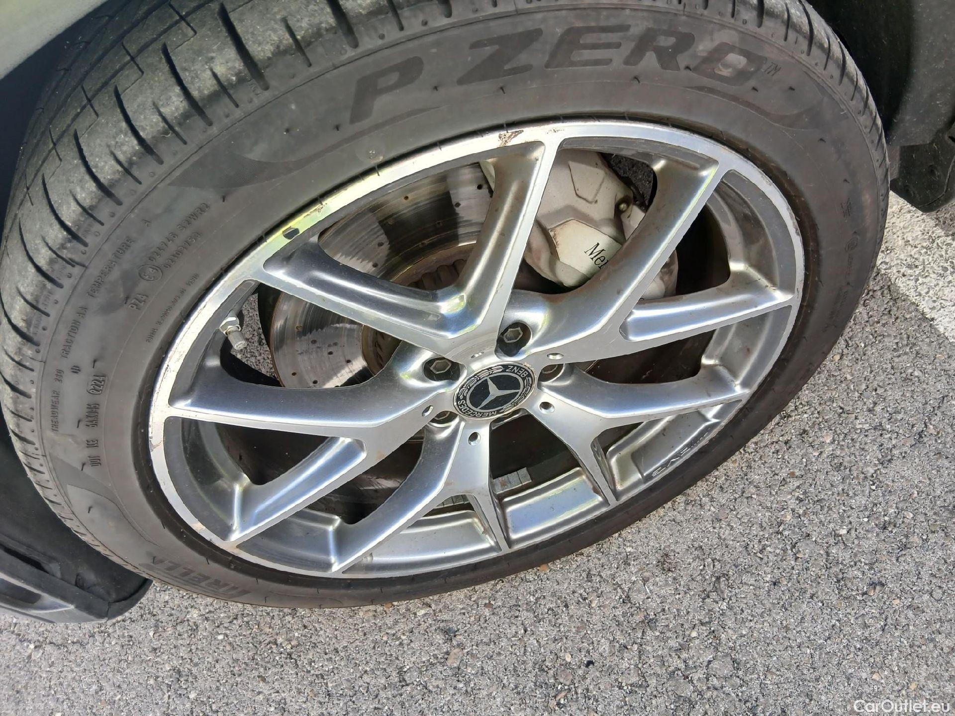  Mercedes  G-Klasee MERCEDES-BENZ Clase GLC / 2019 / 5P / todoterreno GLC 220 d 4MATIC (AC) #13