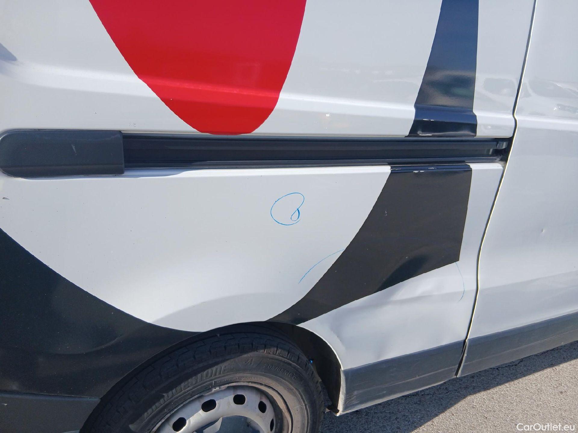  Opel  Vivaro  B Furgón/Combi Furgón L2H1 2.9T Expression 1.6 CDTI 115CV MT6 E5 #30