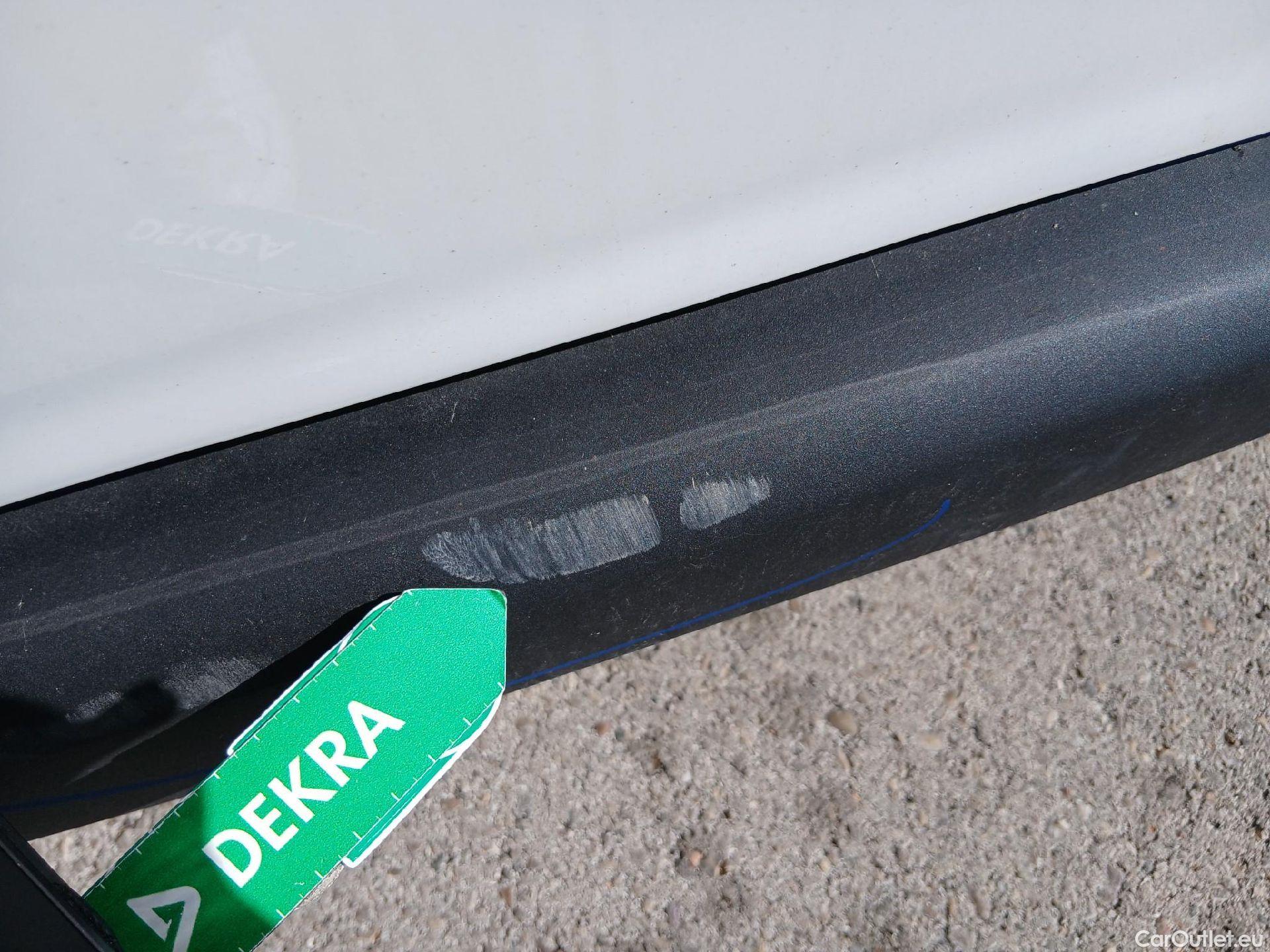  Nissan  NV200 NISSAN e- / 2009 / 4P / furgón Furgón 4p 40 kWh PROFESIONAL #29