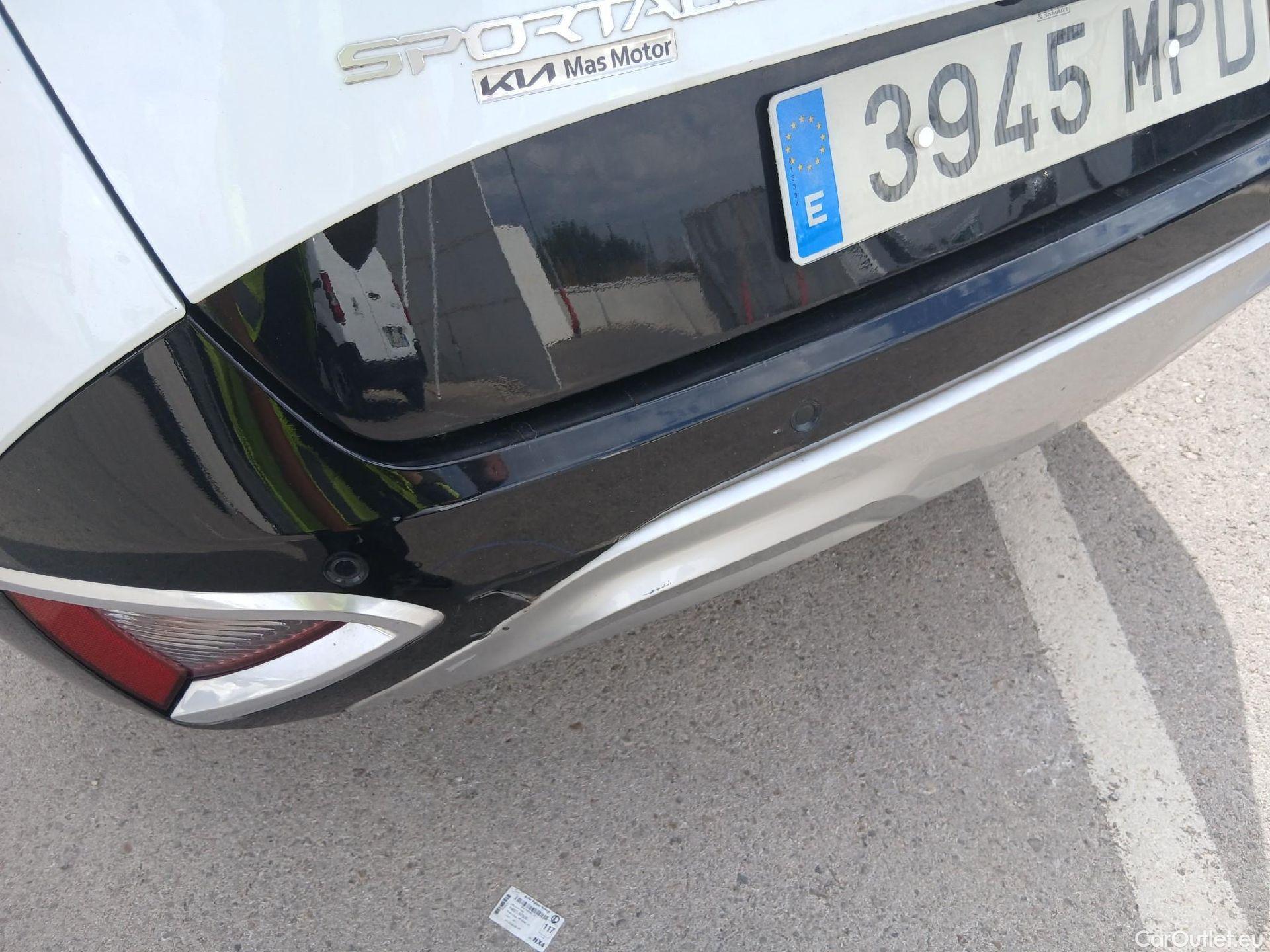  KIA  Sportage KIA  / 2022 / 5P / todoterreno 1.6 T-GDi PHEV 198kW (265CV) Tech 4X4 #16