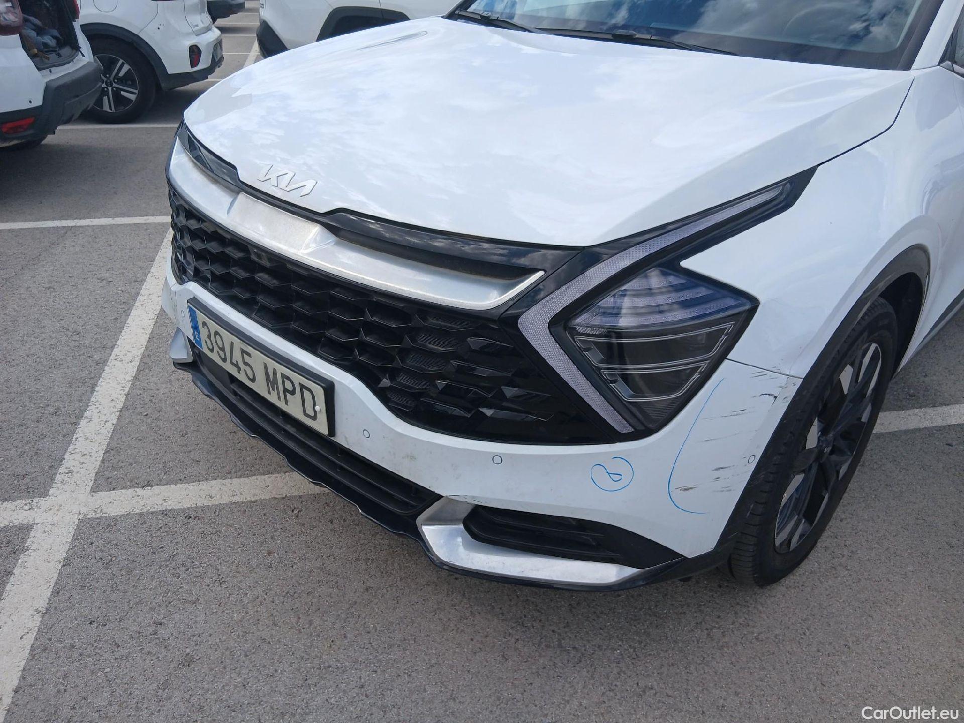  KIA  Sportage KIA  / 2022 / 5P / todoterreno 1.6 T-GDi PHEV 198kW (265CV) Tech 4X4 #6