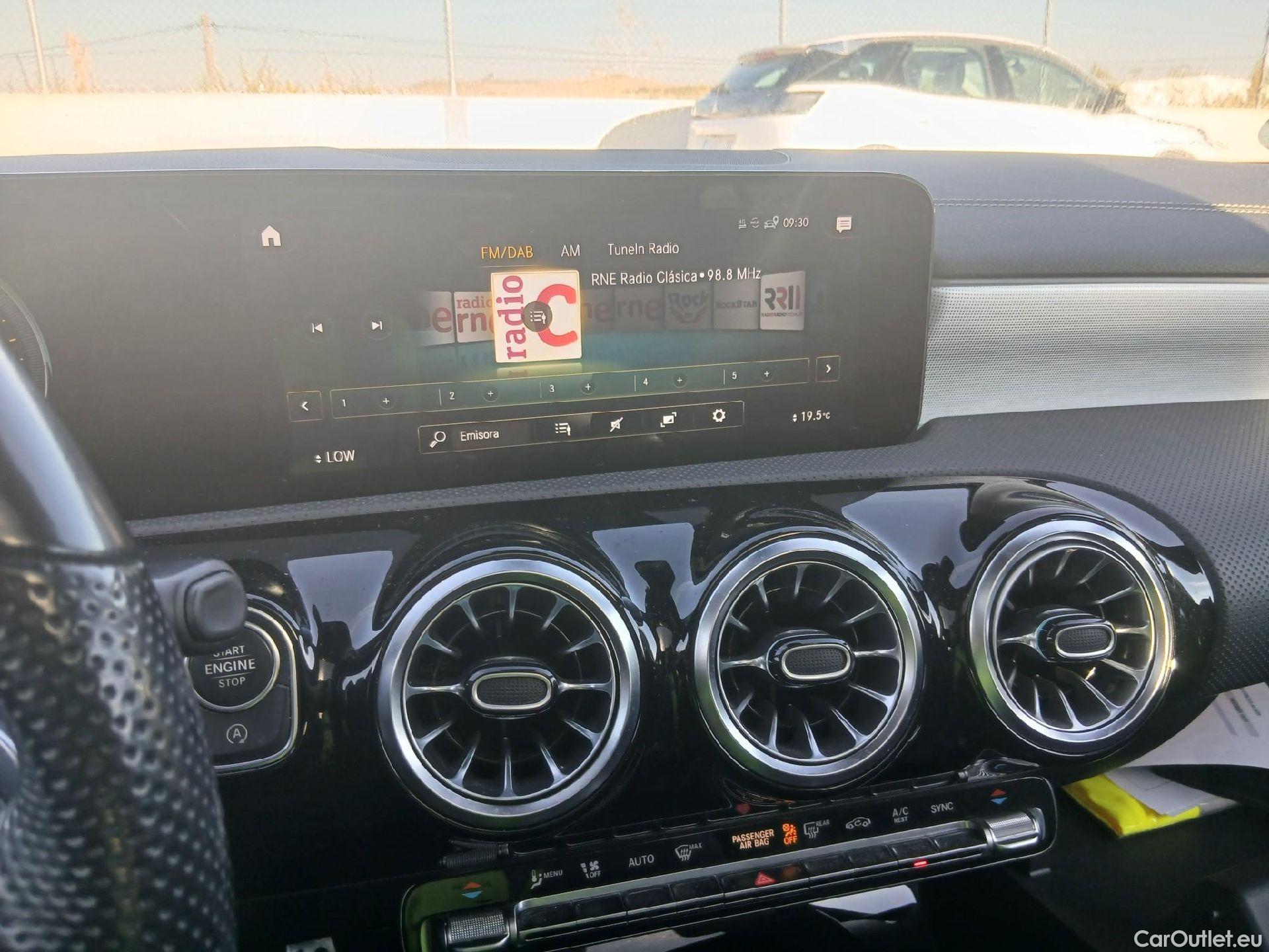 Mercedes  CLA-Klasse Clase CLA CLA 200 d (118.612)AMG AMG Line 150CV AT8 E6d #12