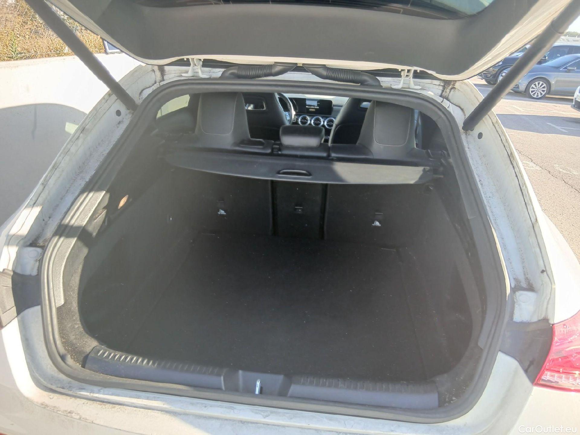 Mercedes  CLA-Klasse Clase CLA CLA 200 d (118.612)AMG AMG Line 150CV AT8 E6d #8