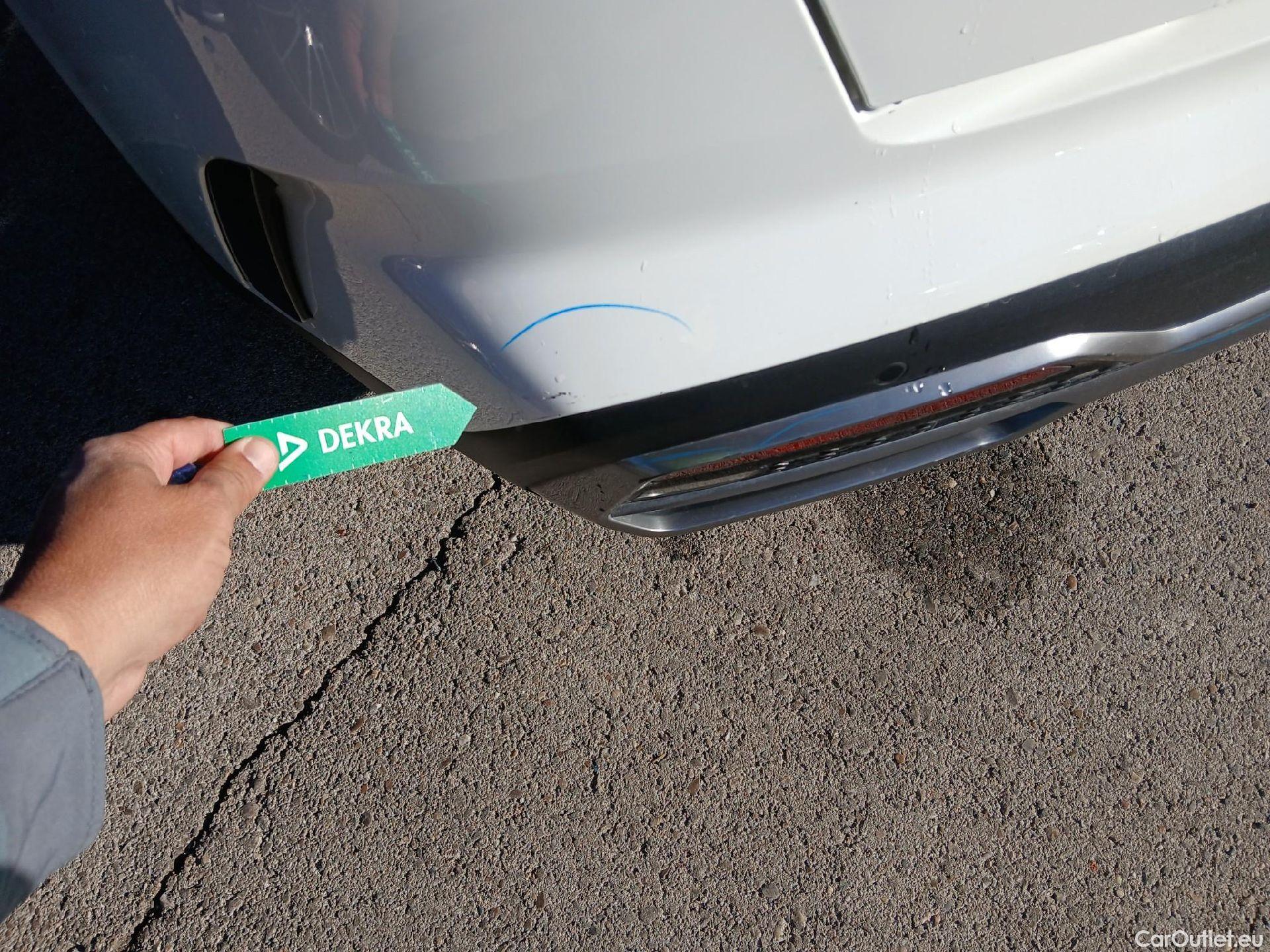  KIA  Sorento KIA  / 2020 / 5P / todoterreno 1.6 T-GDi HEV Emotion 4x4 7pl #18