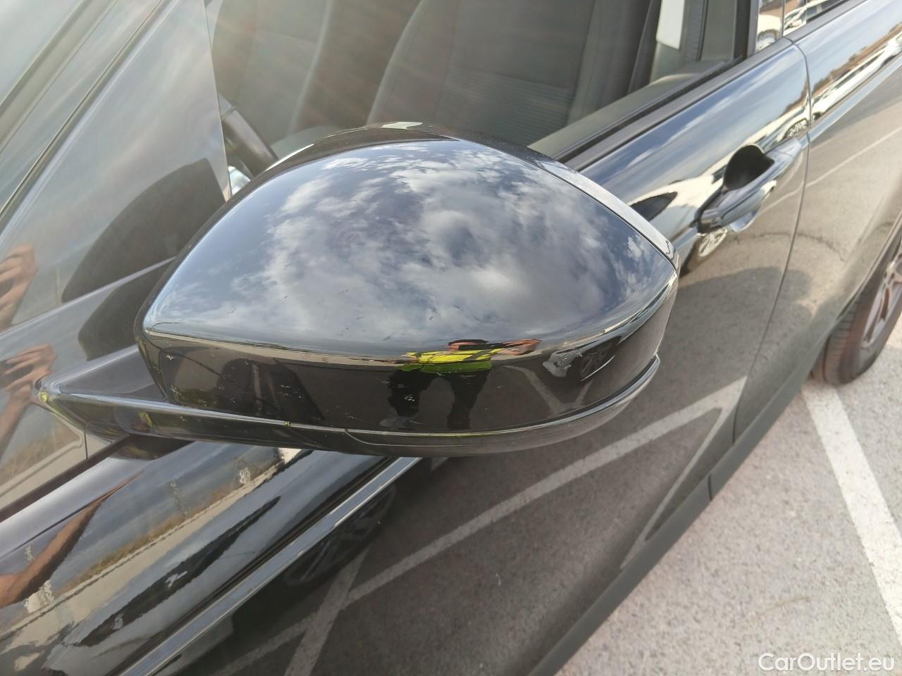  Land Rover  Discovery LAND ROVER  Sport / 2019 / 5P / todoterreno 2.0D I4- 150 PS AWD MHEV AT Standard #6