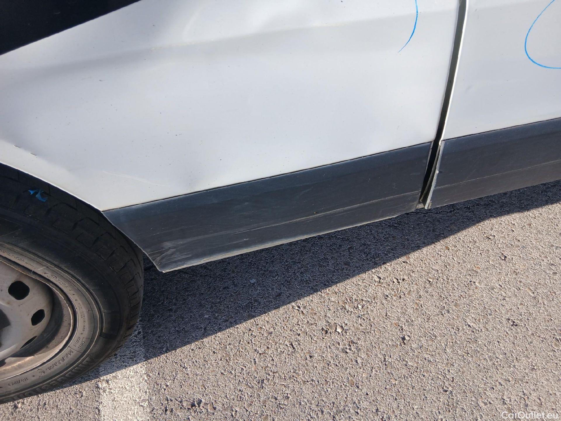  Opel  Vivaro  B Furgón/Combi Furgón L2H1 2.9T Expression 1.6 CDTI 115CV MT6 E5 #36