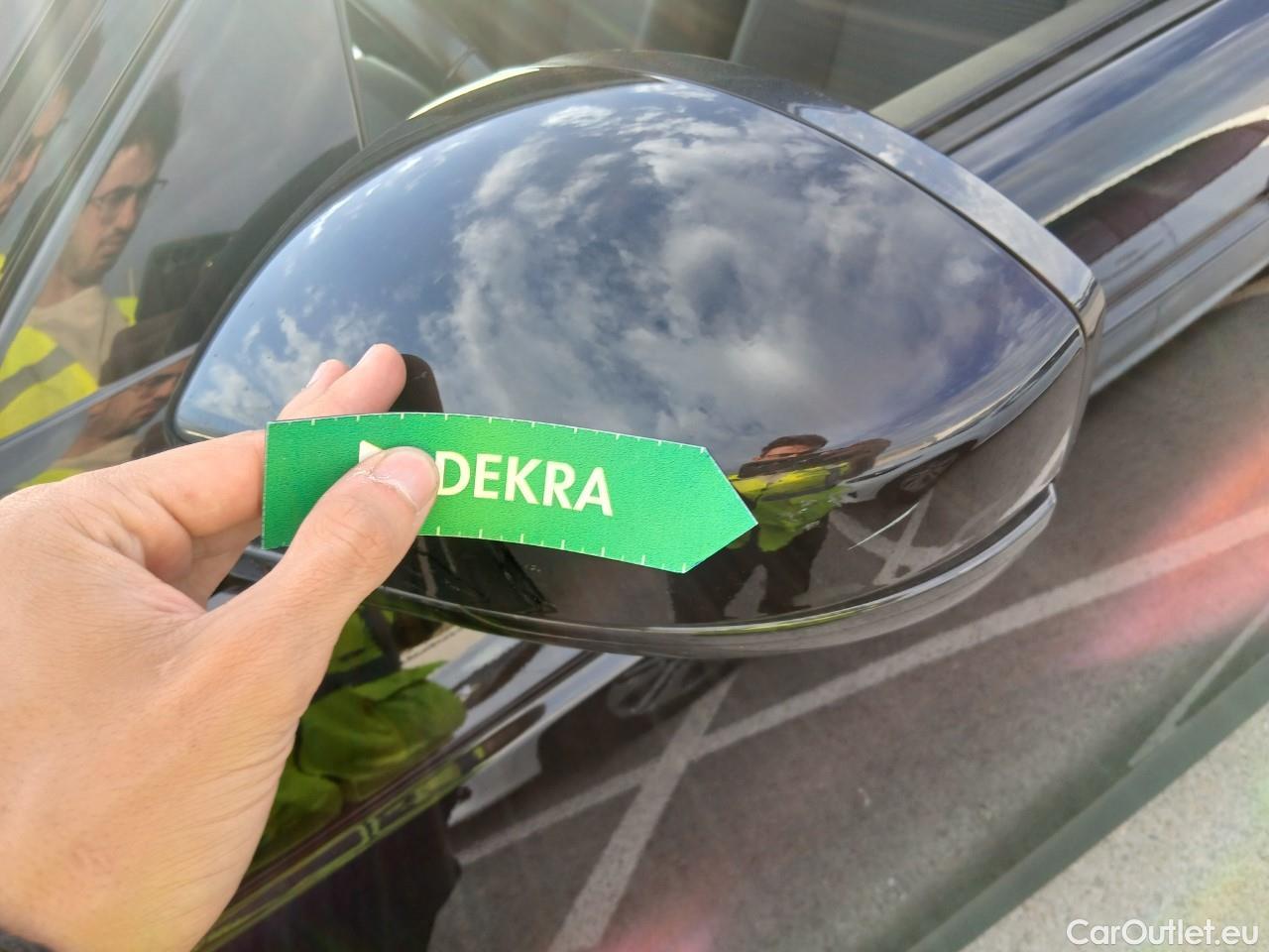  Land Rover  Discovery LAND ROVER  Sport / 2019 / 5P / todoterreno 2.0D I4- 150 PS AWD MHEV AT Standard #7