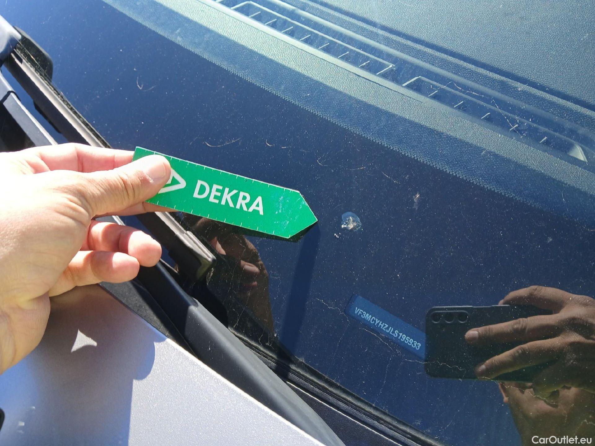  Peugeot  3008 PEUGEOT  / 2016 / 5P / todoterreno 1.5 BlueHDi 96kW (130CV) S&S Style #11