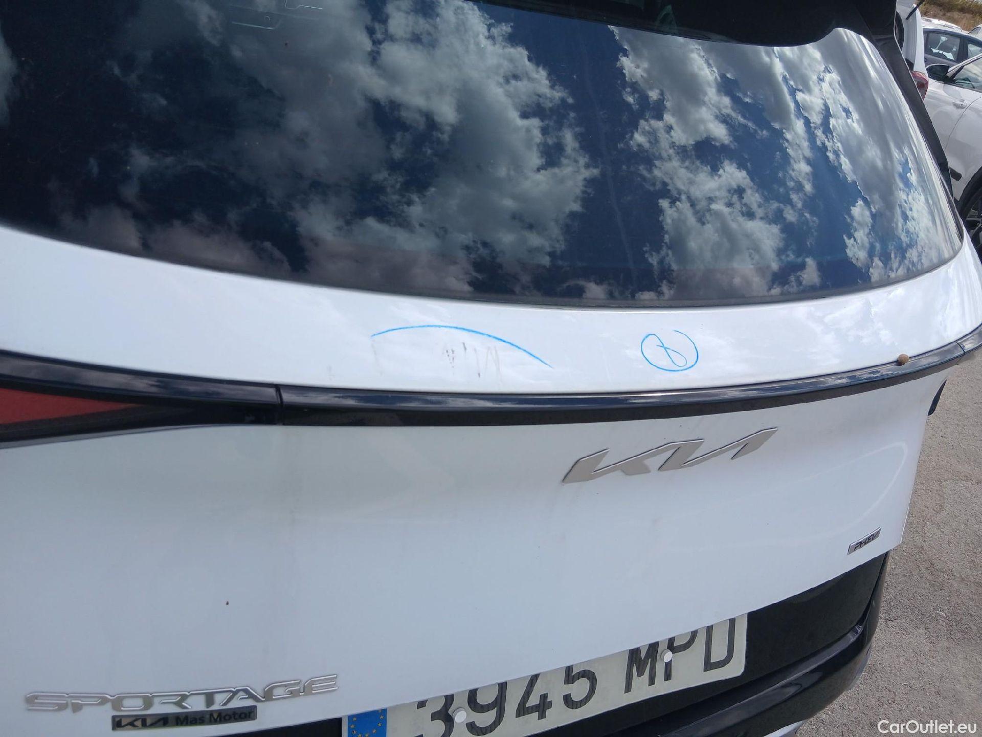  KIA  Sportage KIA  / 2022 / 5P / todoterreno 1.6 T-GDi PHEV 198kW (265CV) Tech 4X4 #20