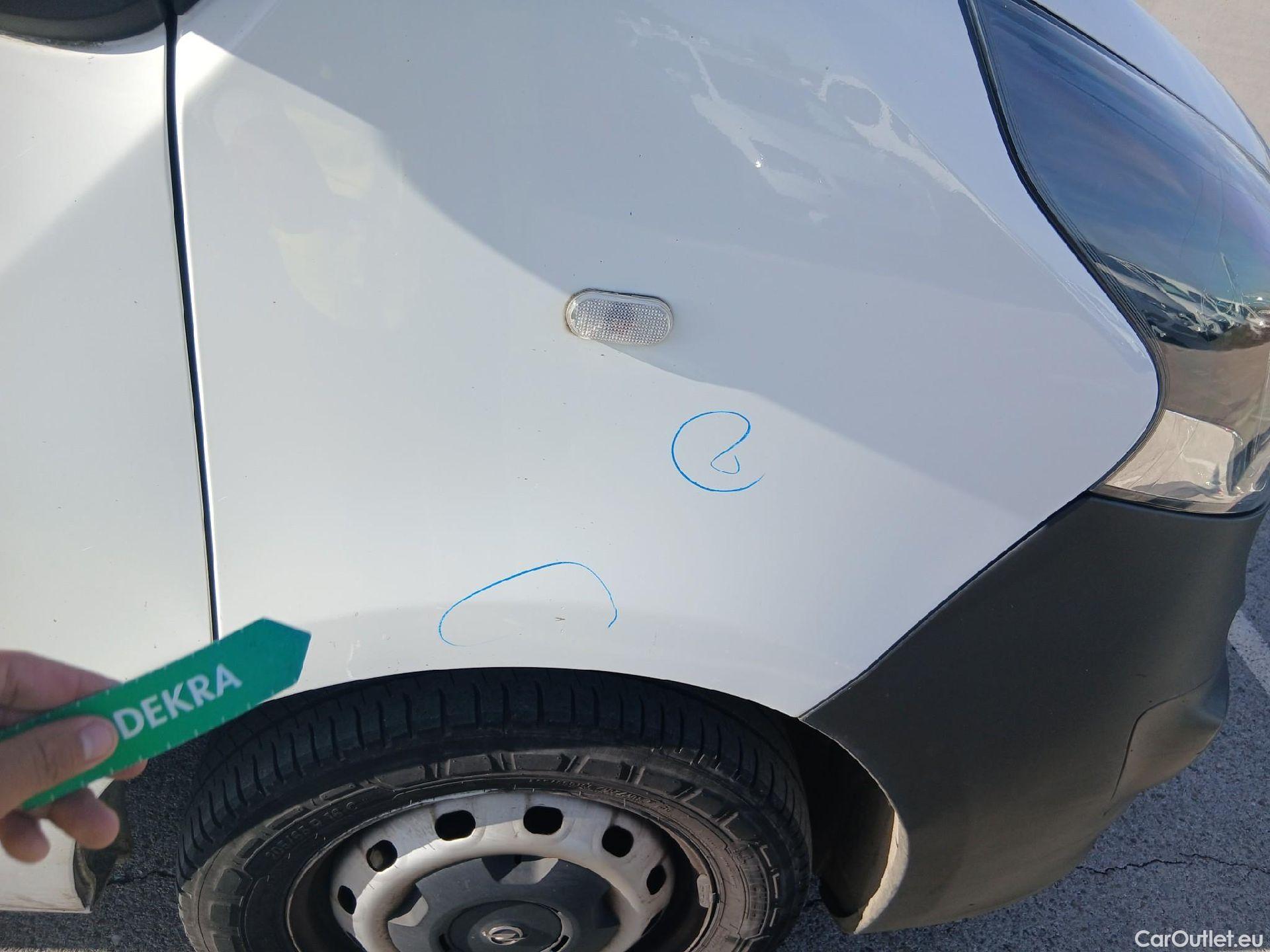  Opel  Vivaro  B Furgón/Combi Furgón L2H1 2.9T Expression 1.6 CDTI 115CV MT6 E5 #48