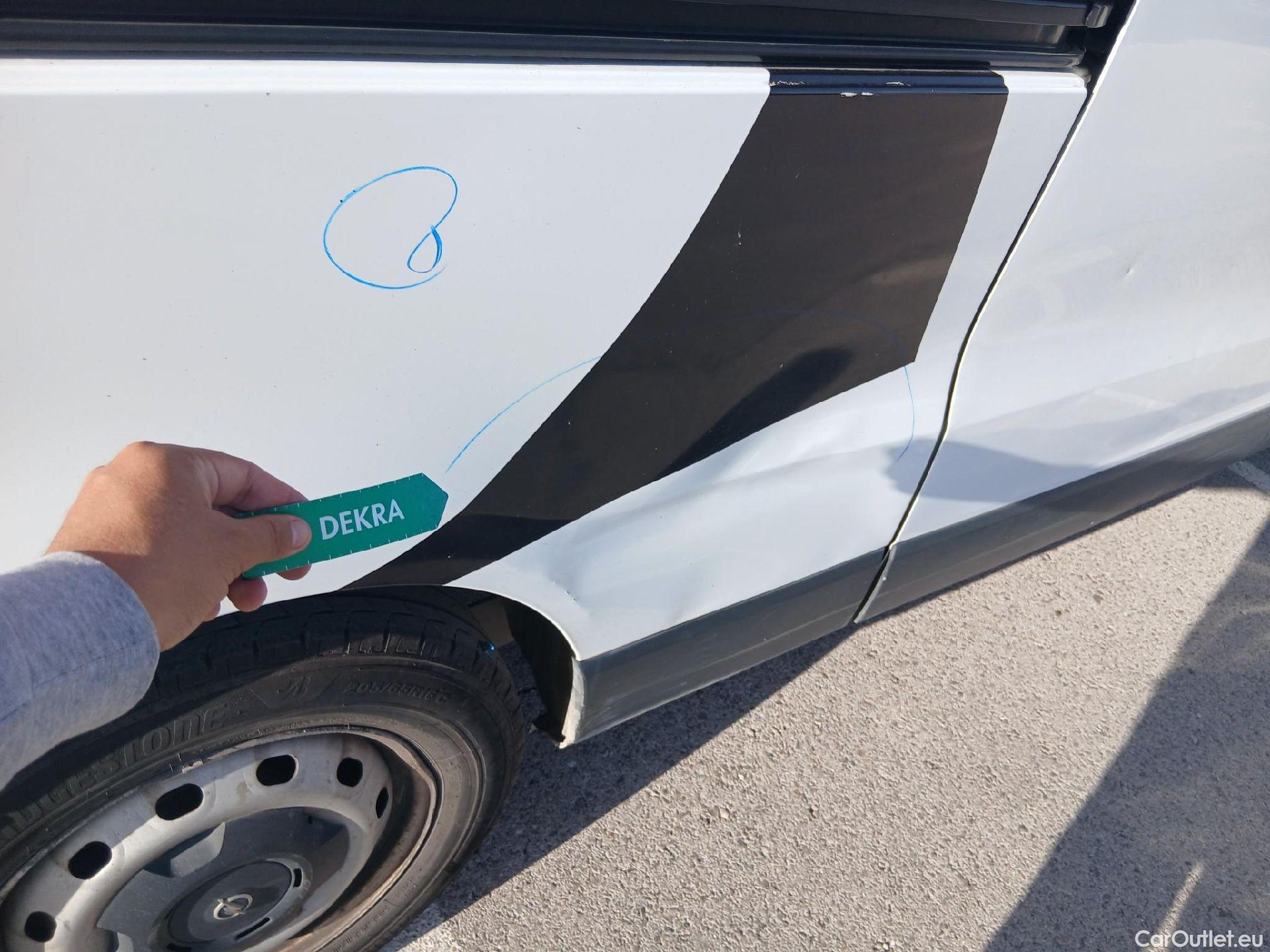  Opel  Vivaro  B Furgón/Combi Furgón L2H1 2.9T Expression 1.6 CDTI 115CV MT6 E5 #31