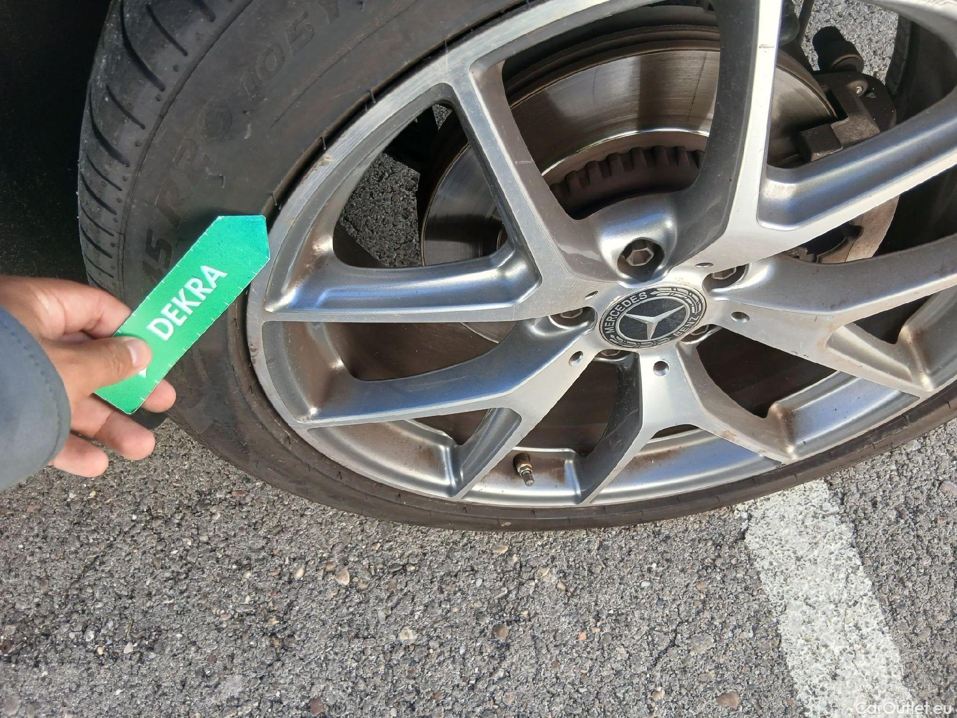  Mercedes  G-Klasee MERCEDES-BENZ Clase GLC / 2019 / 5P / todoterreno GLC 220 d 4MATIC (AC) #23