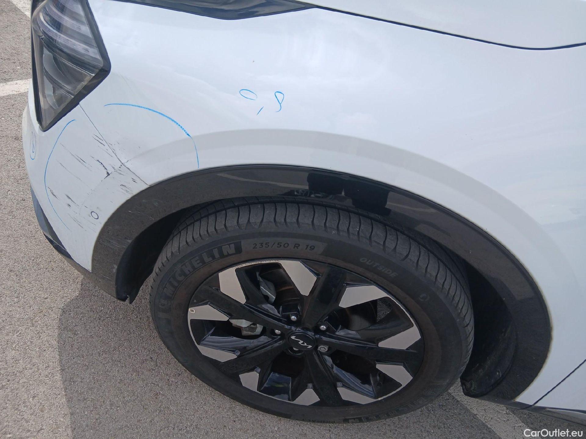  KIA  Sportage KIA  / 2022 / 5P / todoterreno 1.6 T-GDi PHEV 198kW (265CV) Tech 4X4 #10