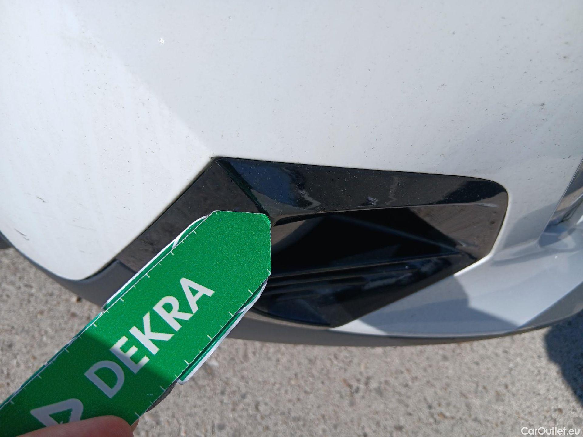  Peugeot  2008 PEUGEOT  / 2019 / 5P / todoterreno Allure Pack BlueHDI 81kW (110CV) (AC) #10