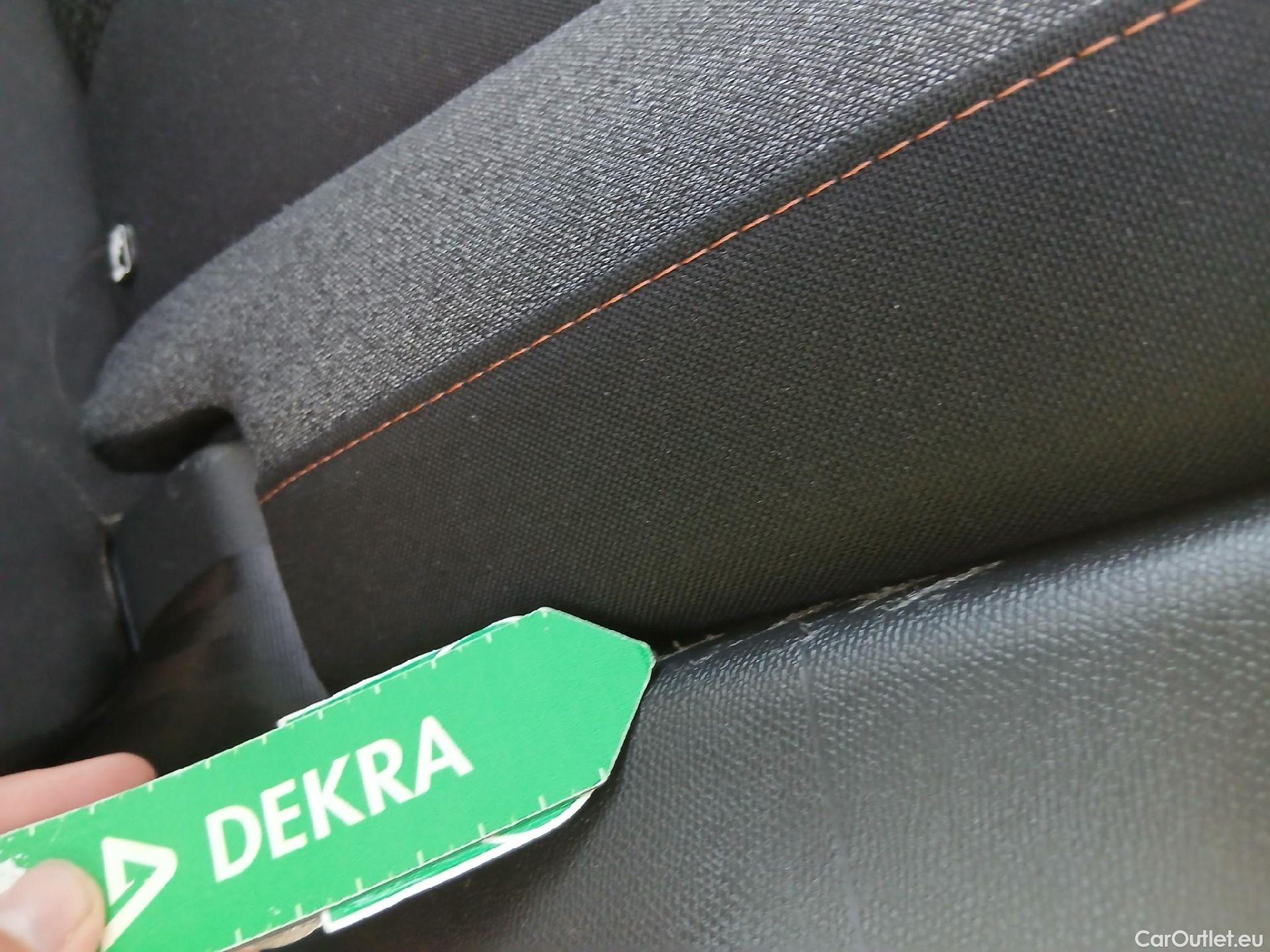  Peugeot  3008 PEUGEOT  / 2016 / 5P / todoterreno 1.5L BlueHDi 96kW (130CV) S&S Active (AC2) #2