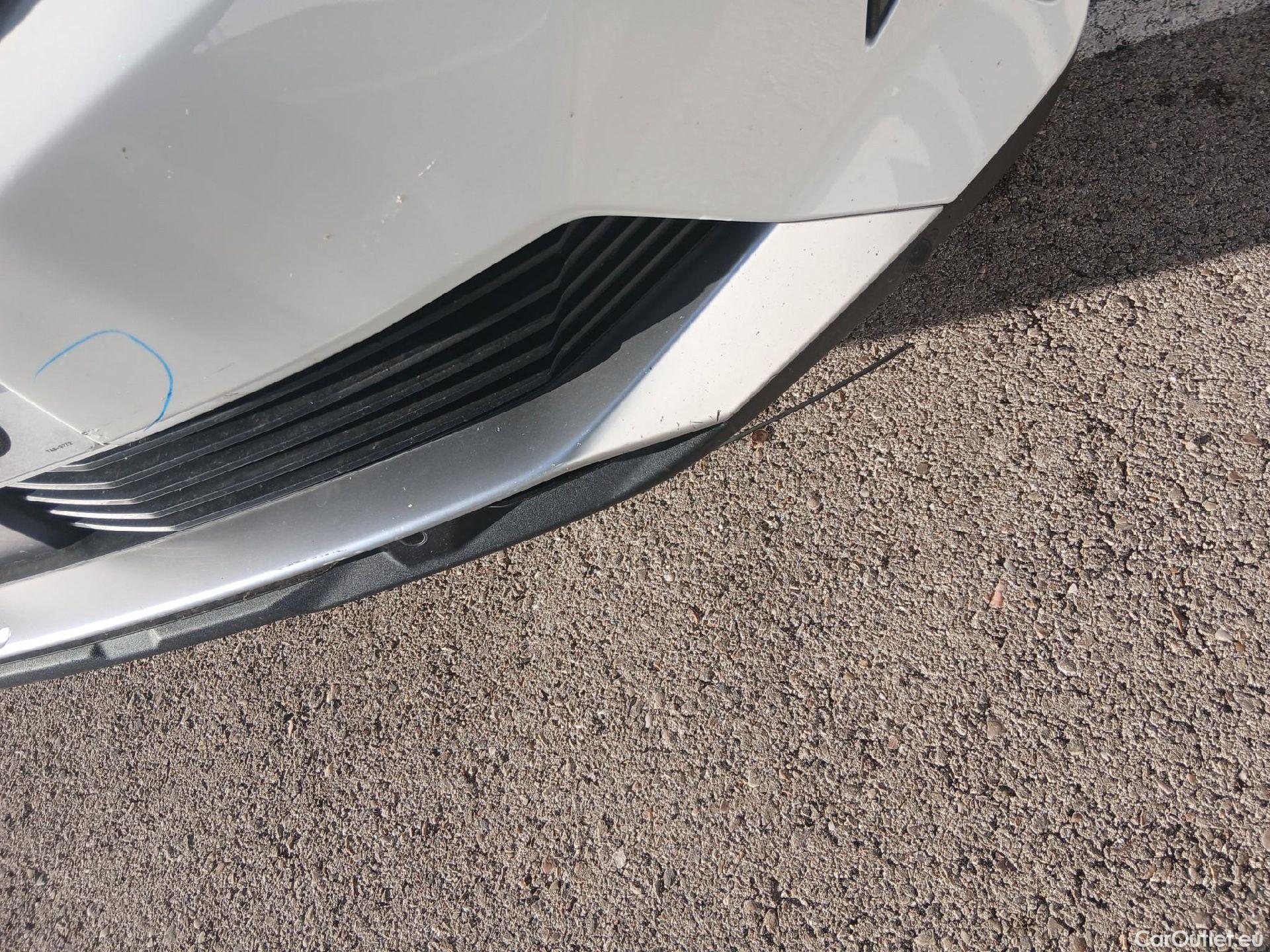  Peugeot  3008 PEUGEOT  / 2020 / 5P / todoterreno 1.5 BlueHDi 96kW (130CV) S&S Active Pack (CM) #17
