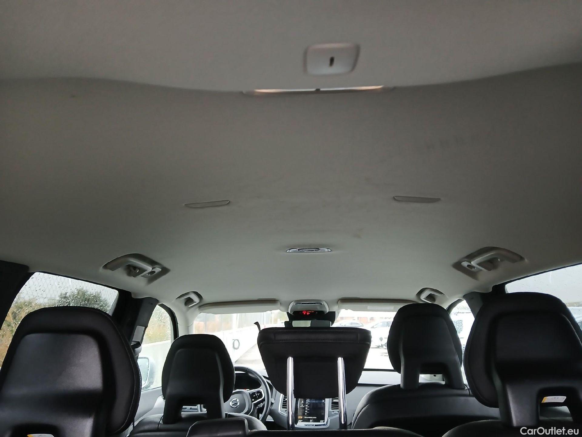 Volvo  XC90 VOLVO  / 2019 / 5P / todoterreno 2.0 B5 D AWD Momentum Pro Auto #10