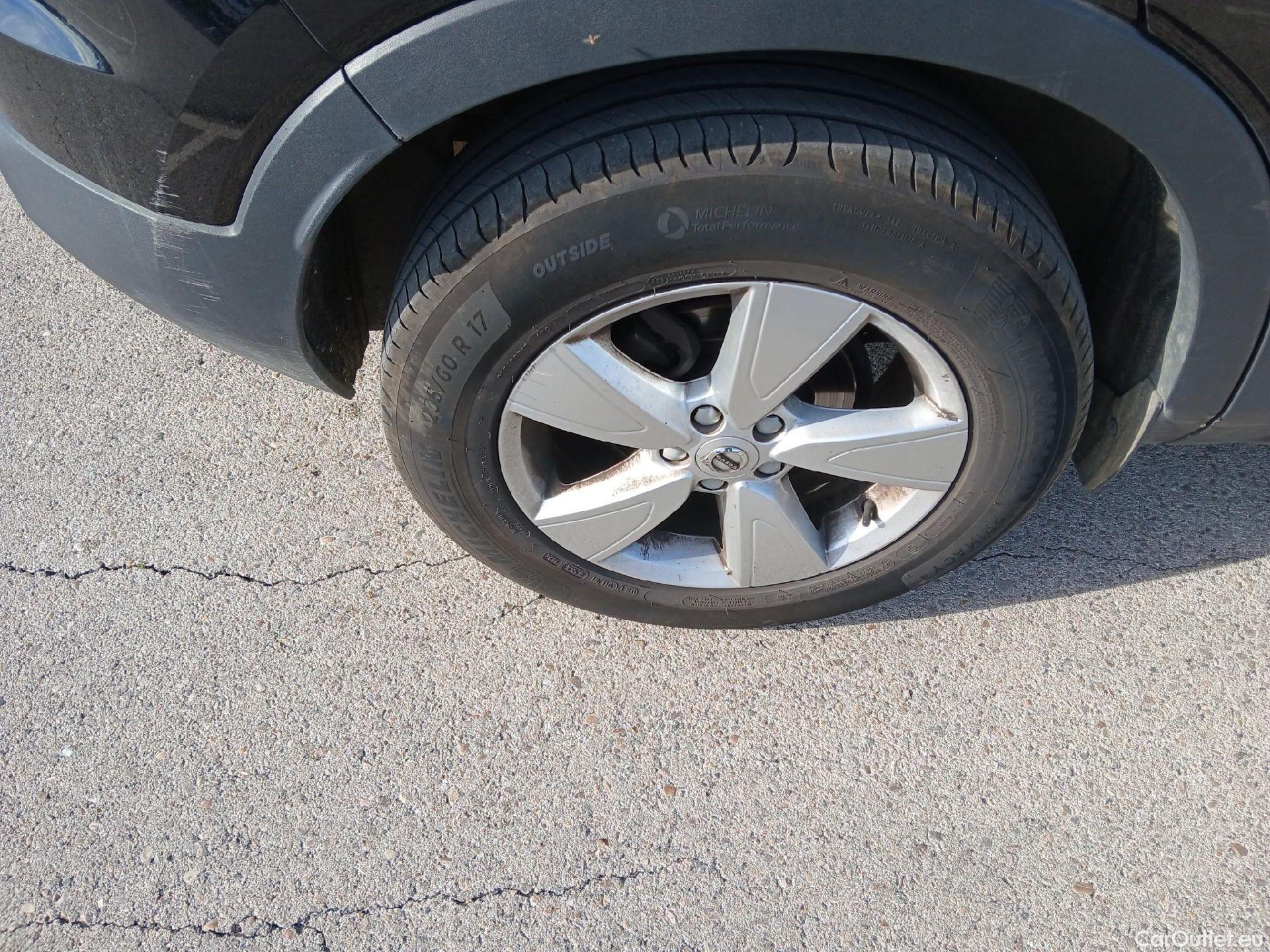  Volvo  XC 40 VOLVO XC40 / 2017 / 5P / todoterreno 1.5 T2 Momentum Core #8