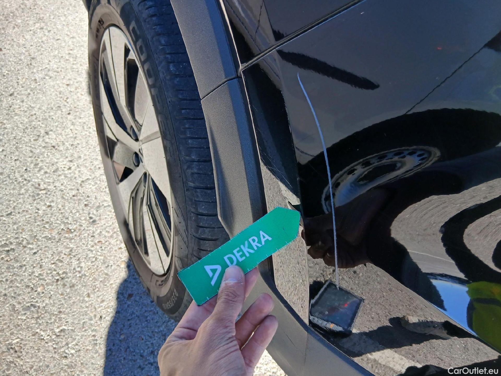  Volvo  XC 40 VOLVO XC40 / 2017 / 5P / todoterreno 2.0 D3 Business Plus Auto #21