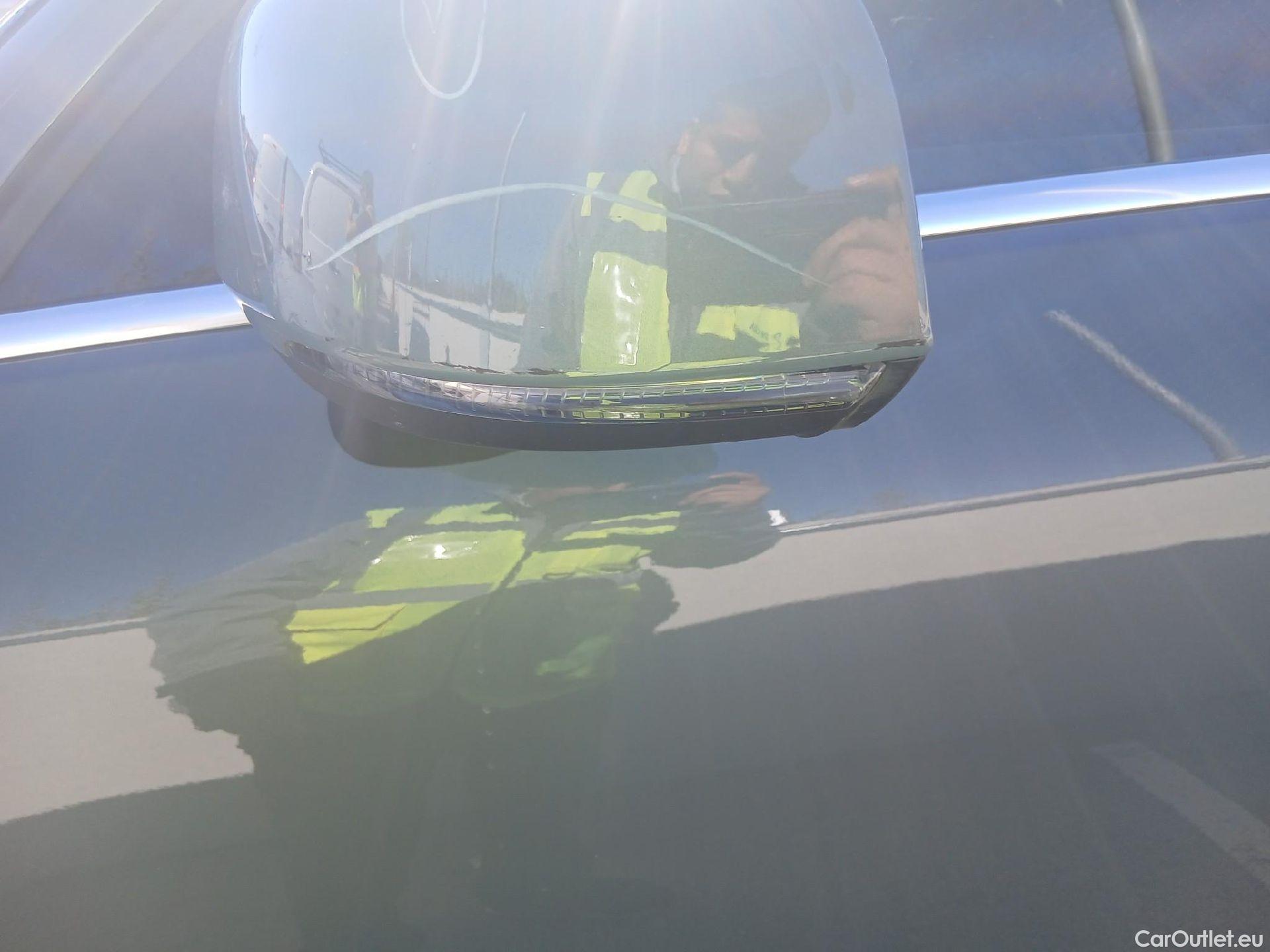  Volvo  XC 40 VOLVO XC40 / 2021 / 5P / todoterreno 1.5 T4 Recharge PHEV Essential Auto #24