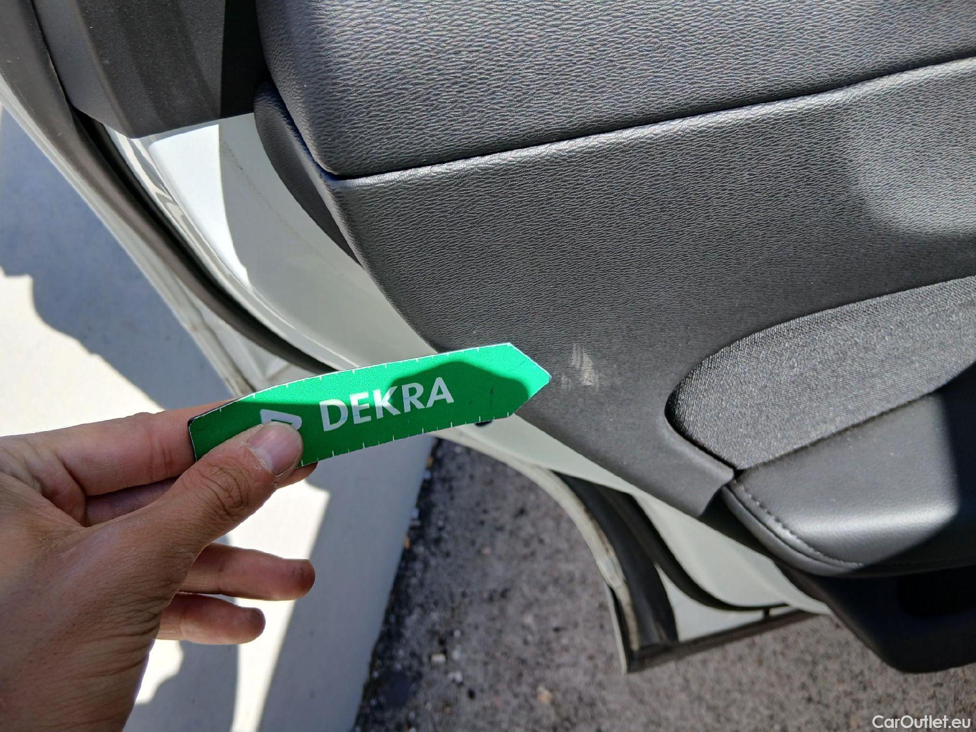 Volvo  XC60 VOLVO  / 2017 / 5P / todoterreno 2.0 D4 Business Plus Auto #17