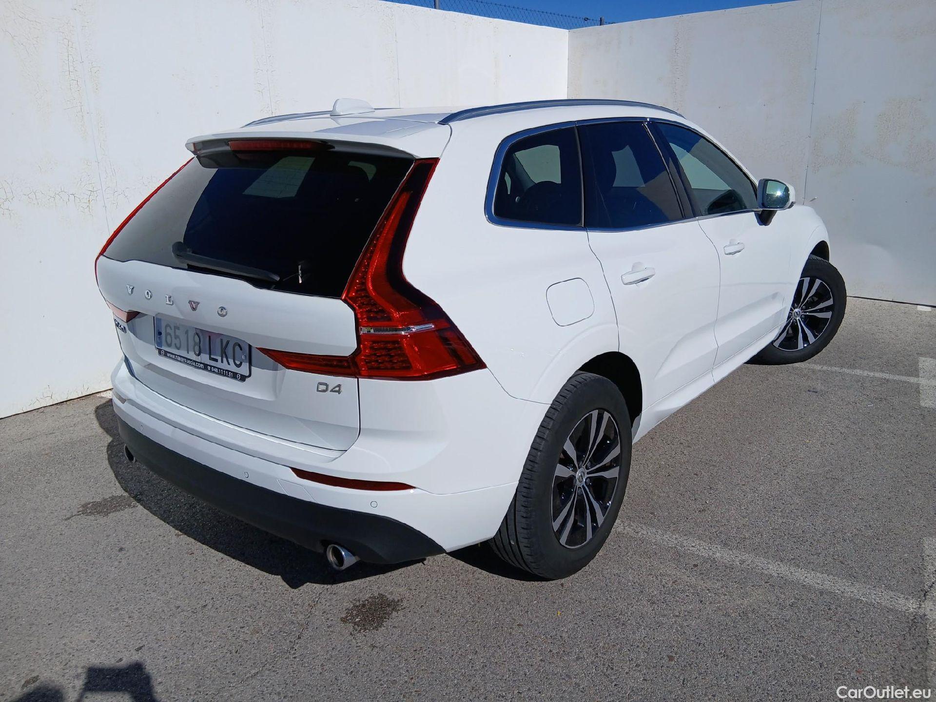 Volvo  XC60 VOLVO  / 2017 / 5P / todoterreno 2.0 D4 Business Plus Auto #2