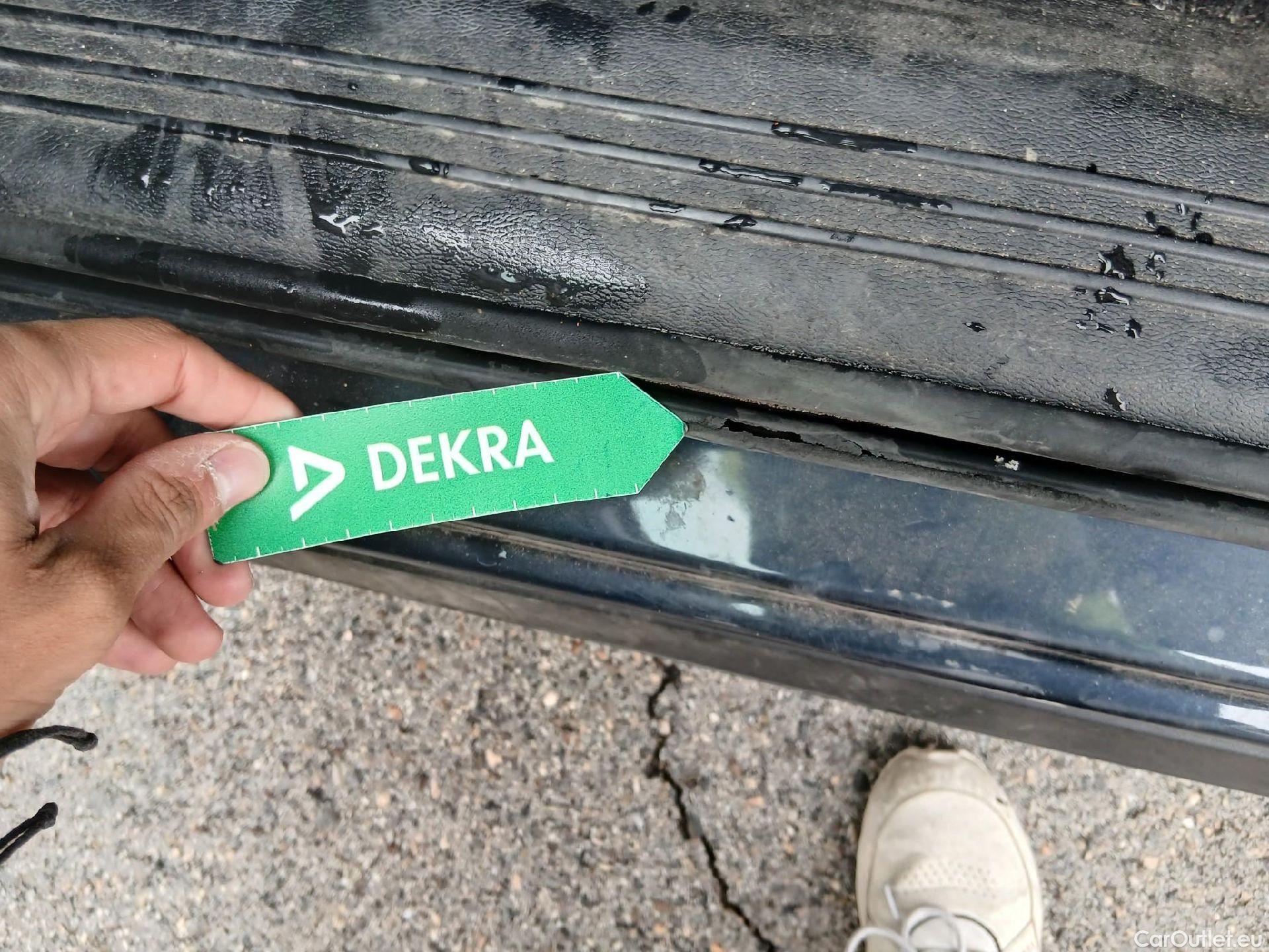  Volvo  XC 40 VOLVO XC40 / 2017 / 5P / todoterreno 2.0 D3 Momentum Pro Auto #11