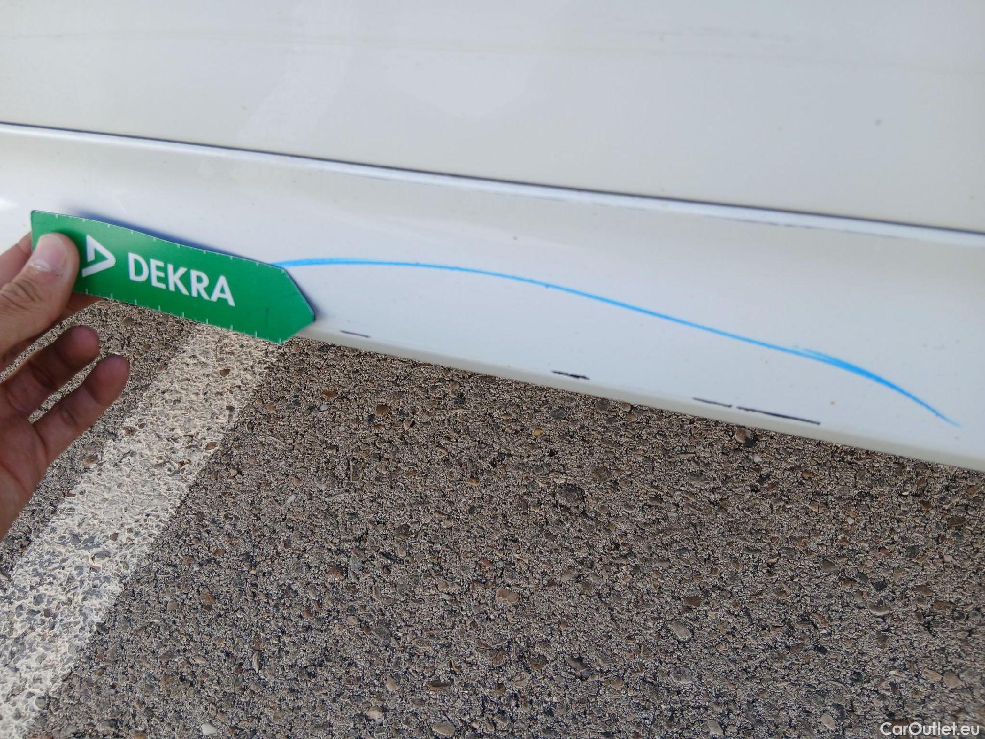 Volvo  XC60 VOLVO  / 2017 / 5P / todoterreno 2.0 D4 Business Plus Auto #9