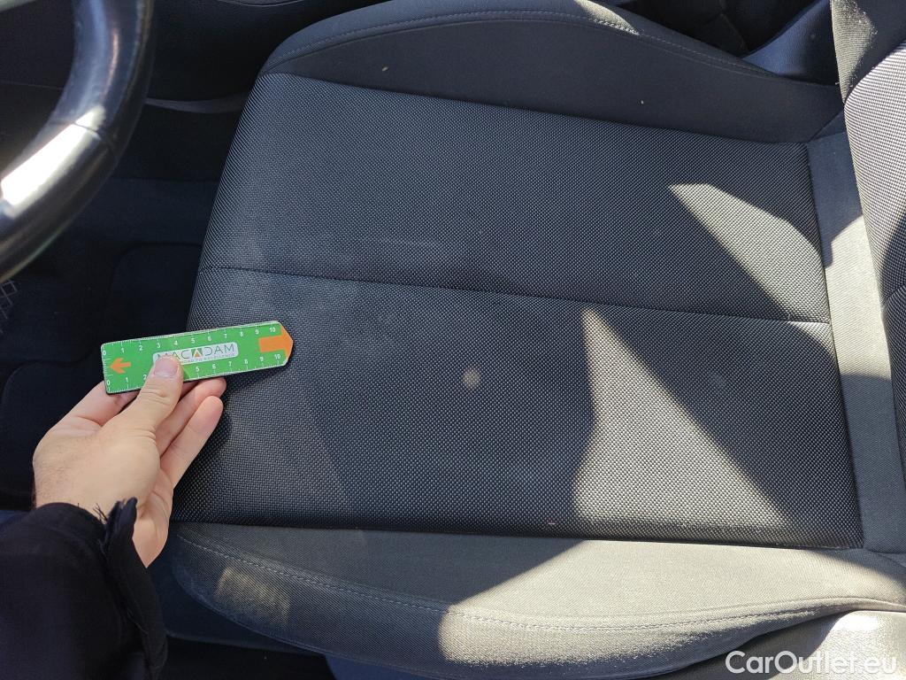 Audi  Q3 AUDI  Sportback / 2019 / 5P / todoterreno Advanced 35 TDI 110kW (150CV) S tronic (ACC) #17