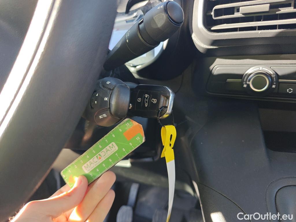 Citroen  Berlingo CITROEN  / 2018 / 3P / furgón derivado de turismo Talla M BlueHDi 100 CONTROL #7